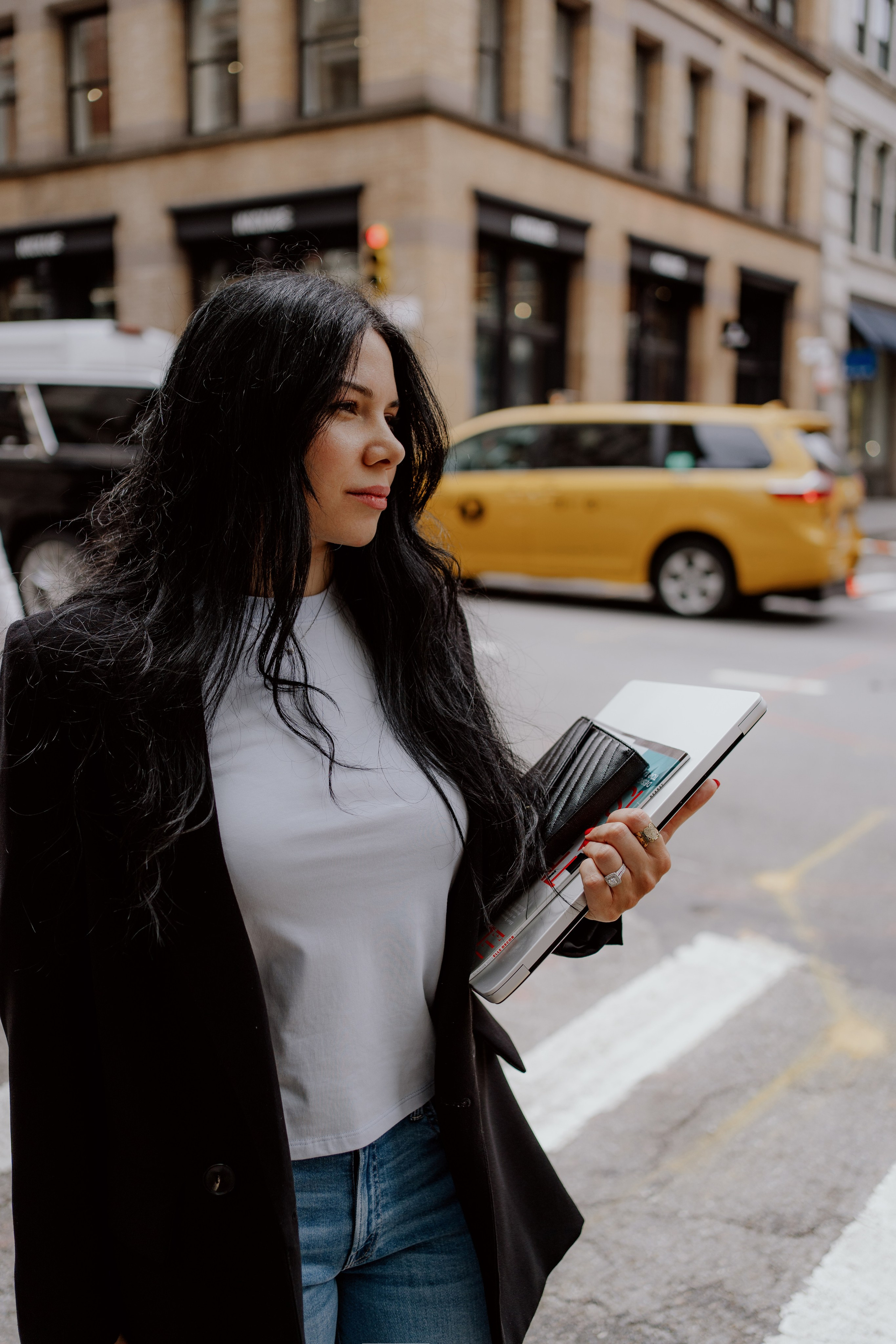 Sara. Videographer and photographer in New York // MAKAROV.VIDEO