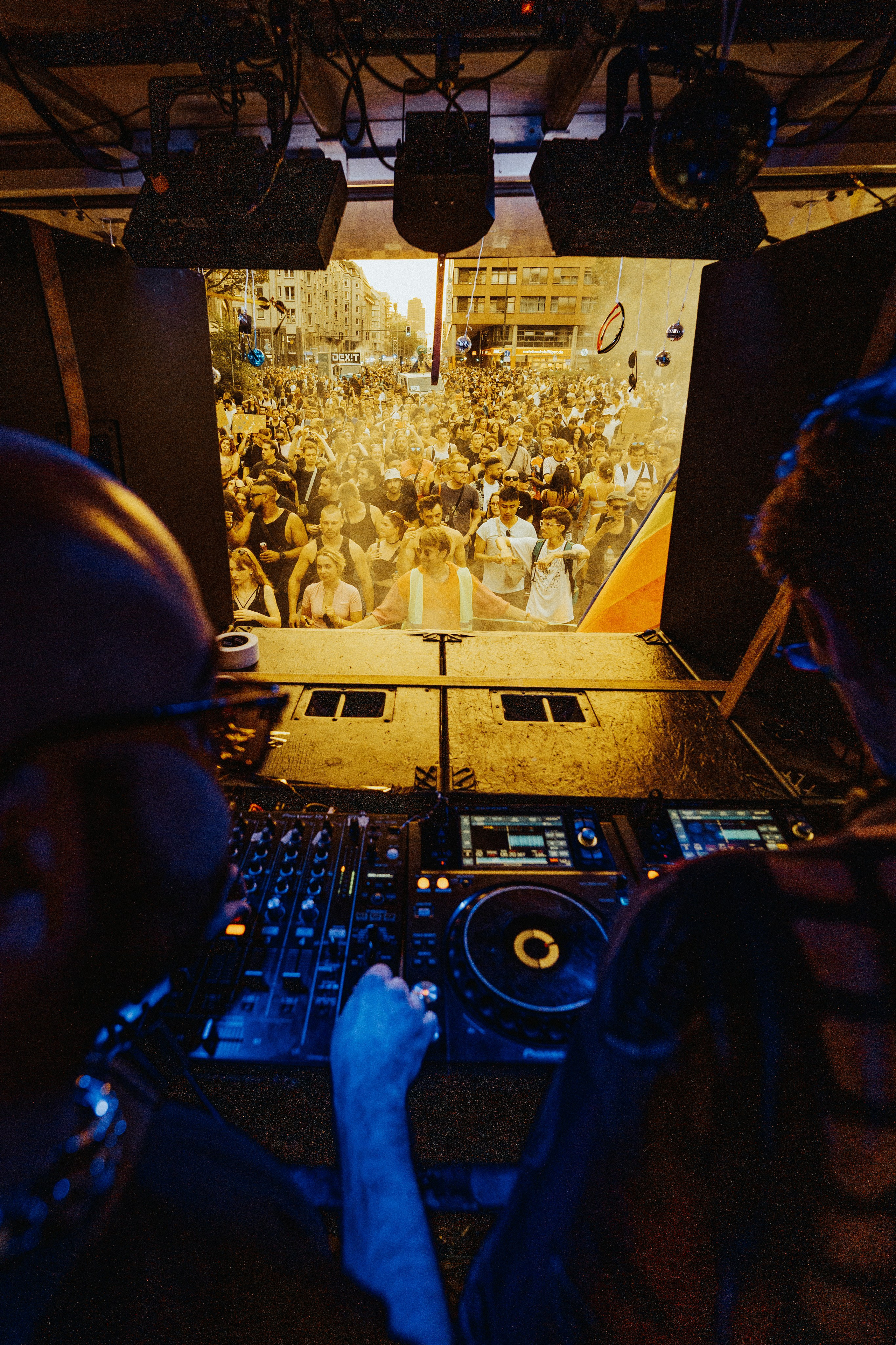 ZUG DER LIEBE 2024 // SUBLIME. Stevenson.Visual.Lab — Professional Photo/Video in Berlin