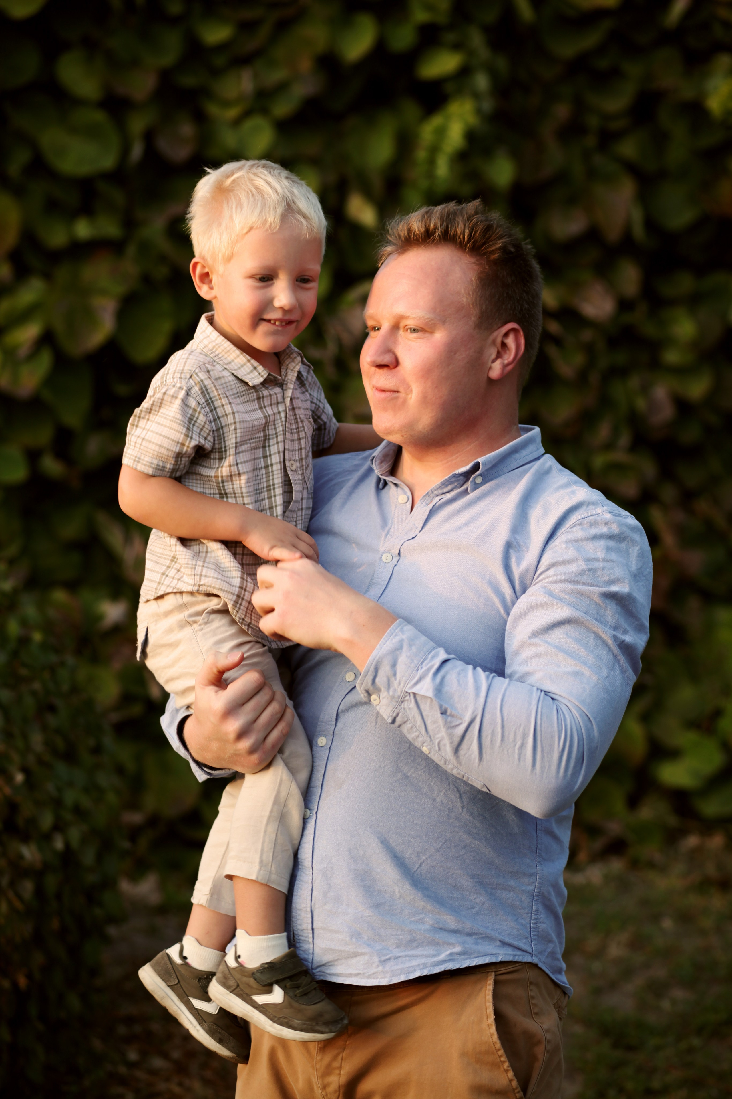 Family and Wedding. Photographer Anya Goldenberg. Works in Reading and surrounding areas