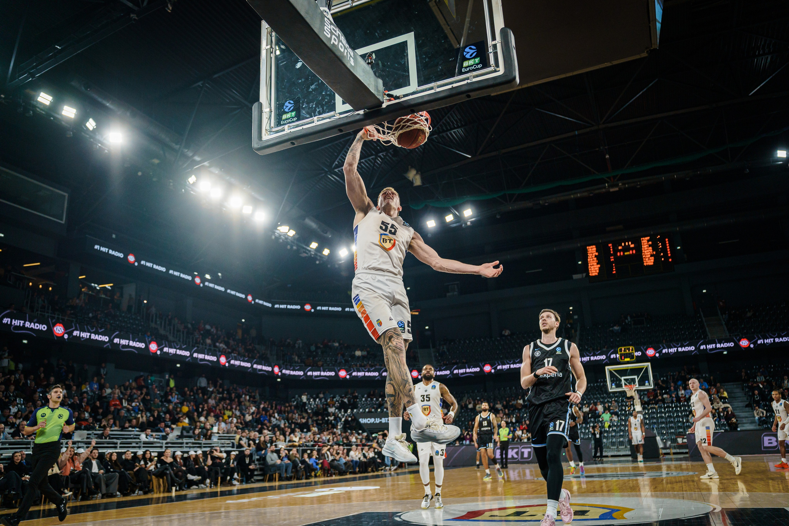 BASCHET. Alecsandru Braicu — Fotograf Sportiv