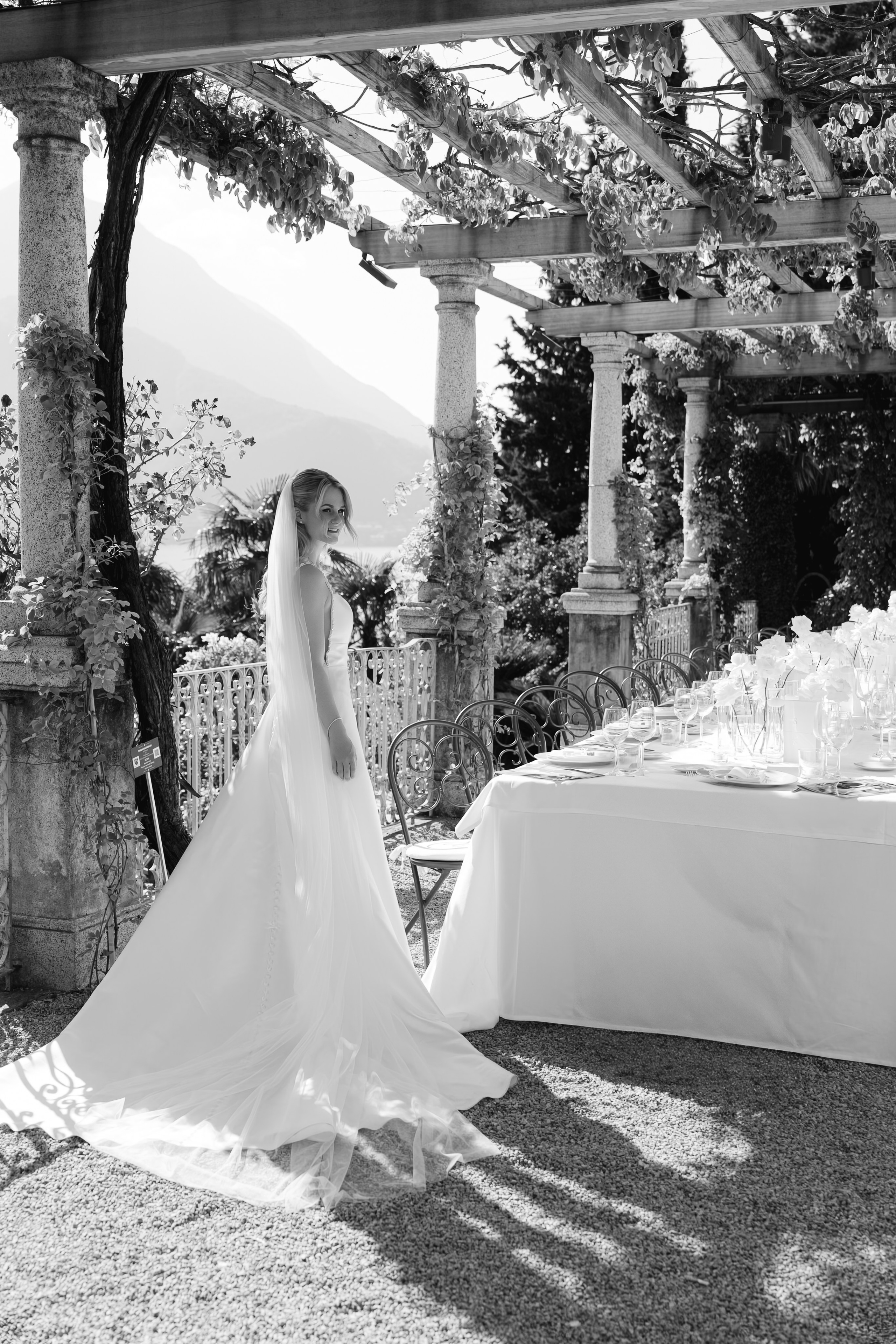 SIMONA AND SERDJIO_VILLA CIPRESSI_LAKE COMO. PHOTOGRAPHER IN ITALY