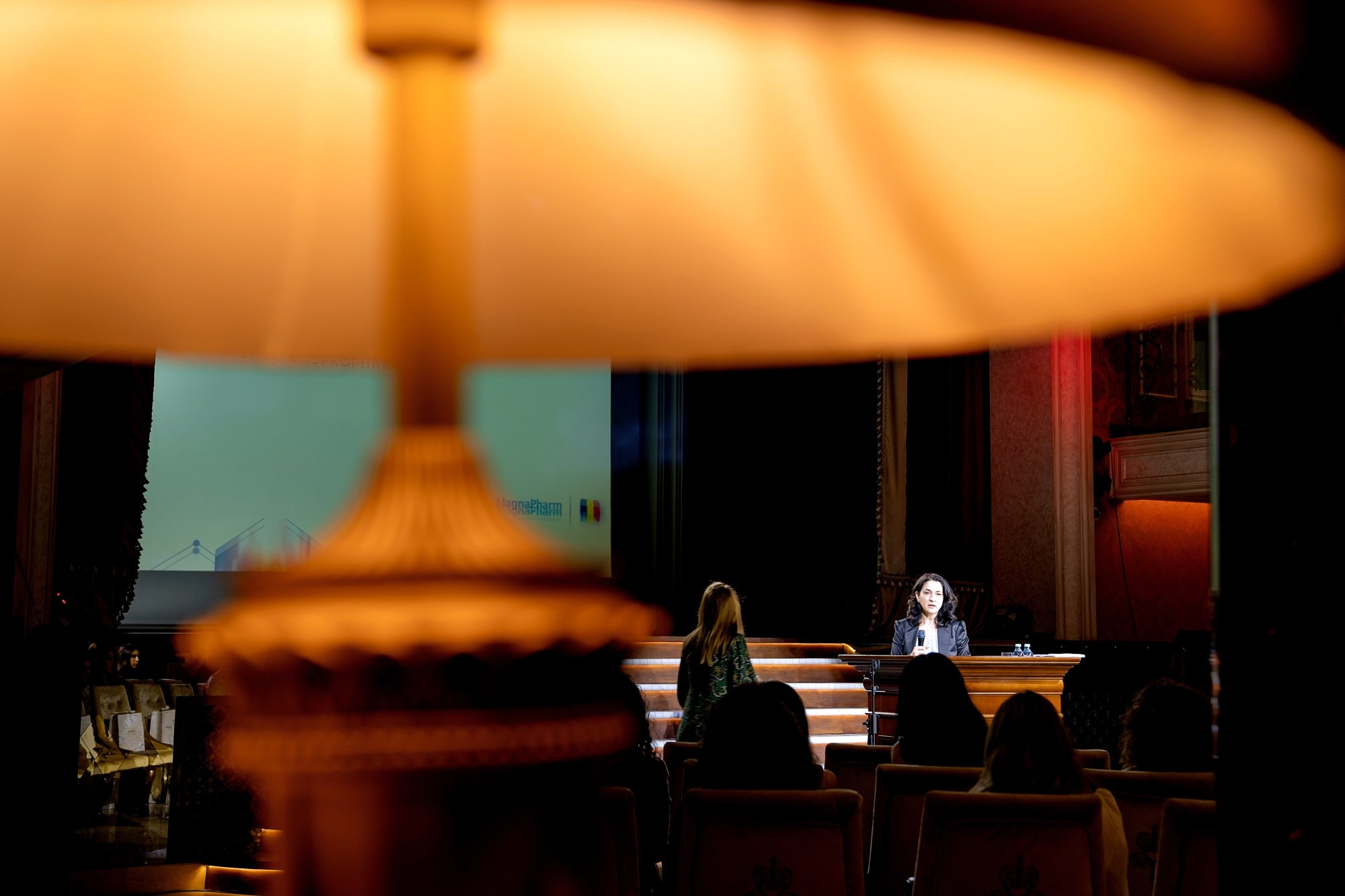 Fotografie Corporate Specializat in Lansări Produs si Serviciu. Fotograf Corporate Business