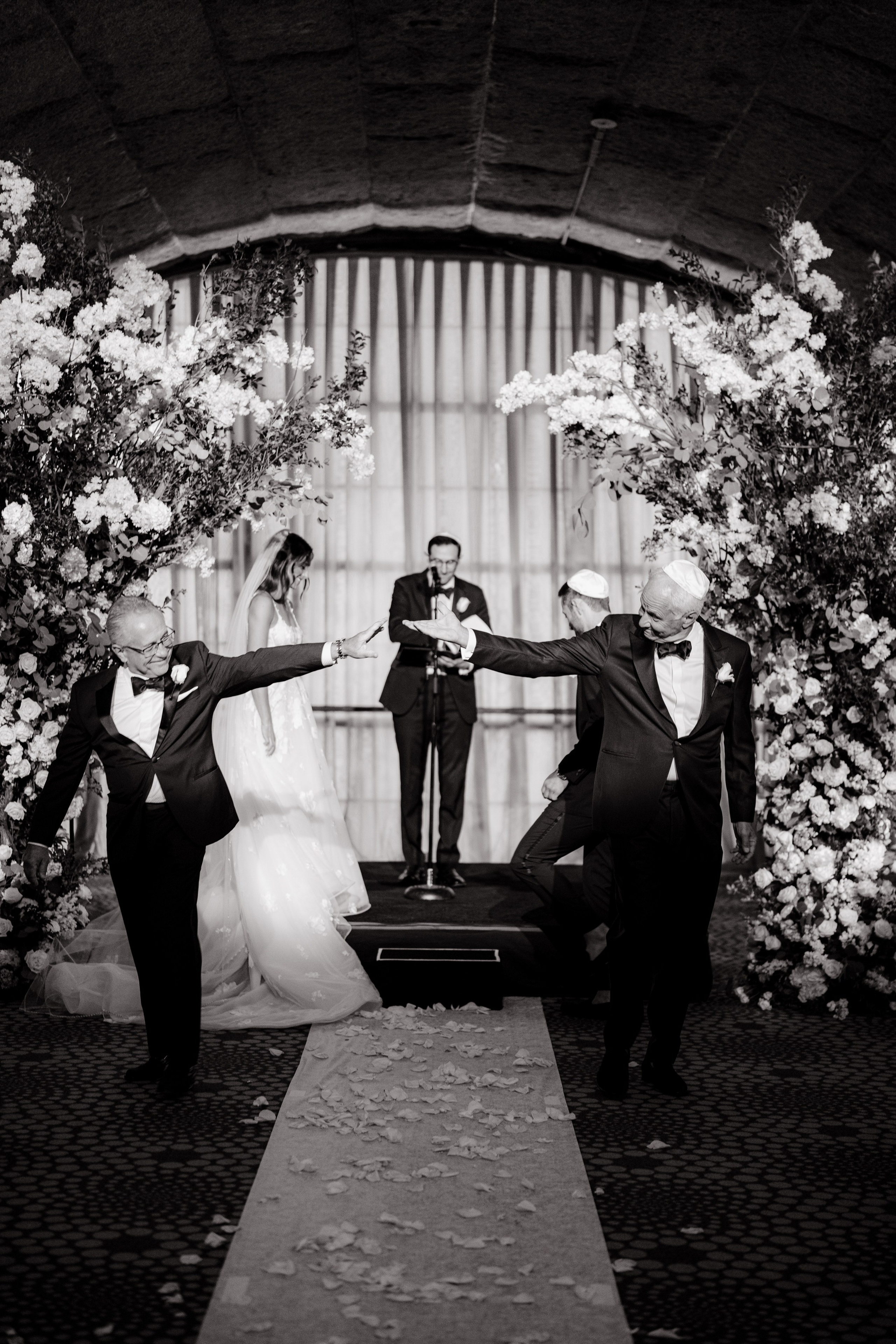 Kelsey and Scott’s Grand Jewish Wedding at Guastavino’s. Wedding photographer and videographer New York | New Jersey