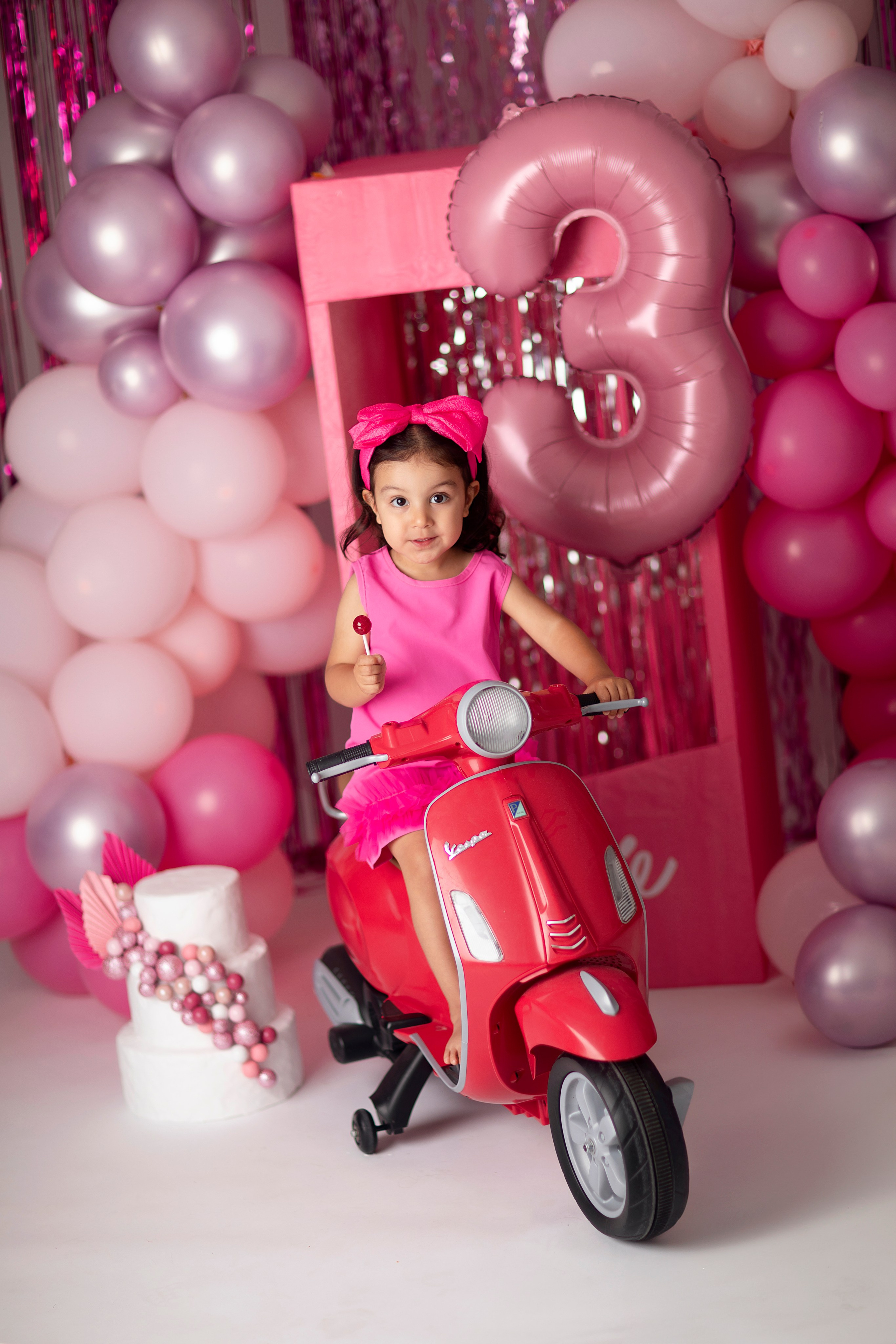 Mini-fotografering i Barbie-stil för flickor från 1 till 6 år. Axlundphotography.se