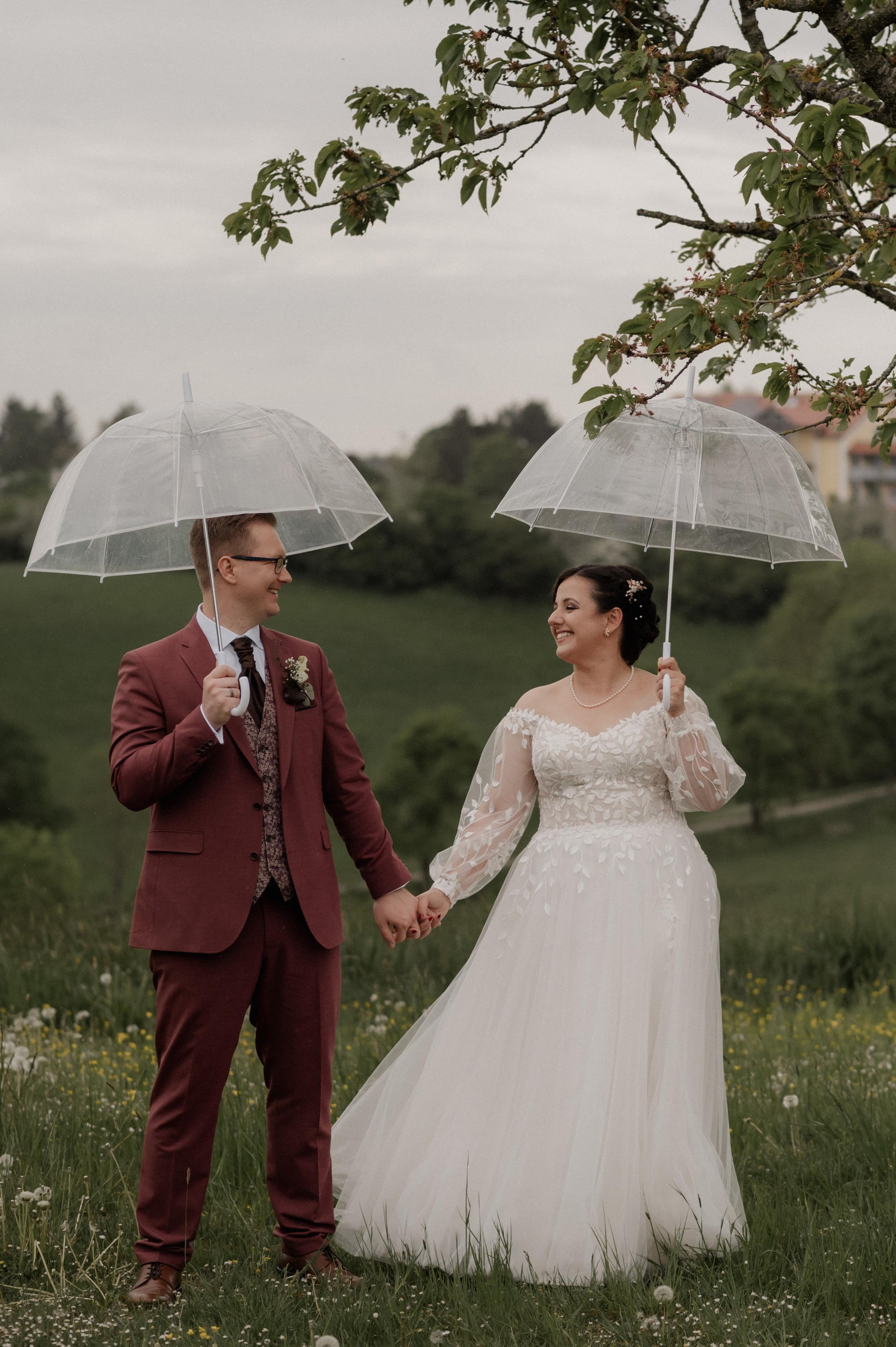 REGENHOCHZEIT IN HERRIEDEN. Фотограф в Нюрнберге Ирина Менерт из Ансбаха