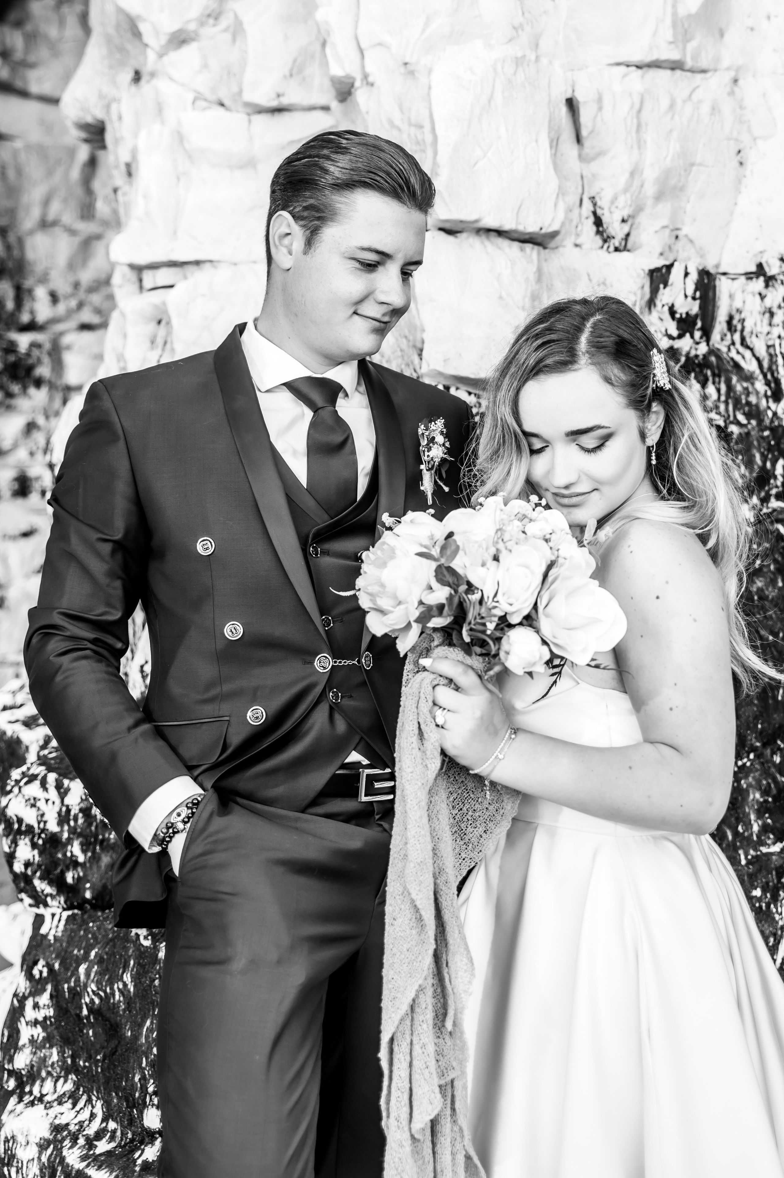 Weddings. Lucia Adam Family Photography