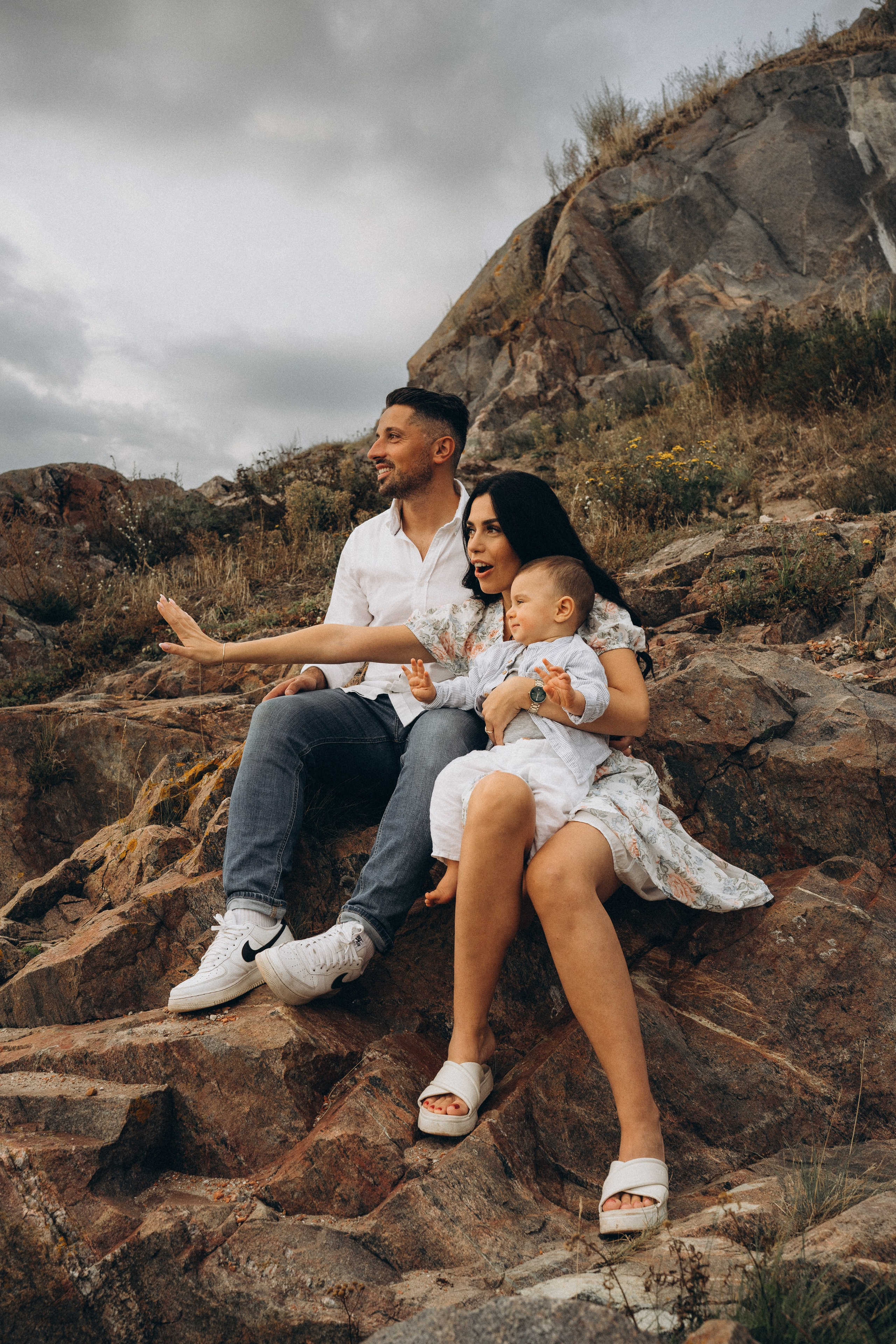 Summer. Wedding and potrait photographer in Helsinki Vickan O