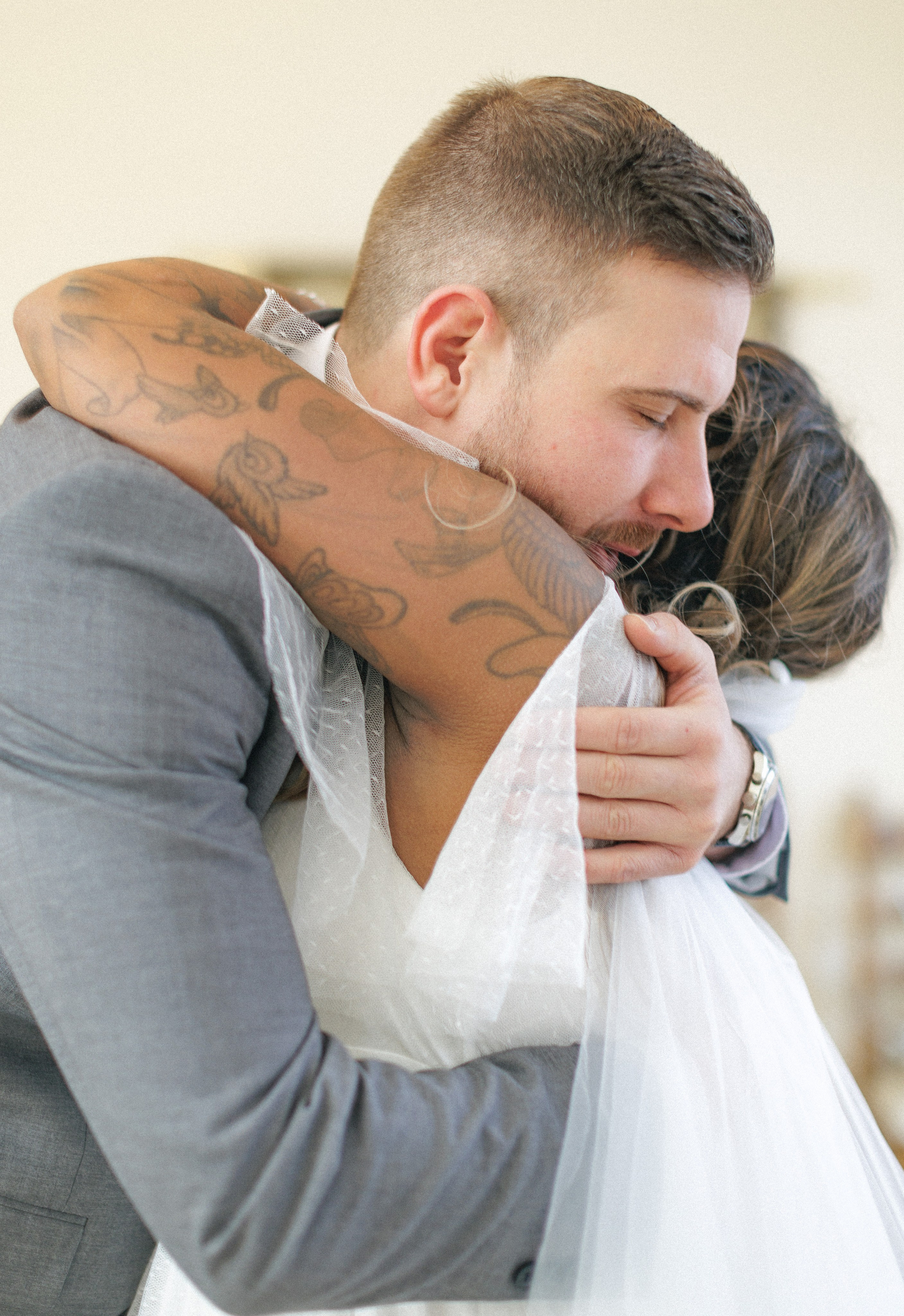 Hochzeitsfotoshooting in Hamburg Morisha und Senco. Hochzeitsfotograf und Hochzeitsvideograf aus Hamburg | Roka21Film