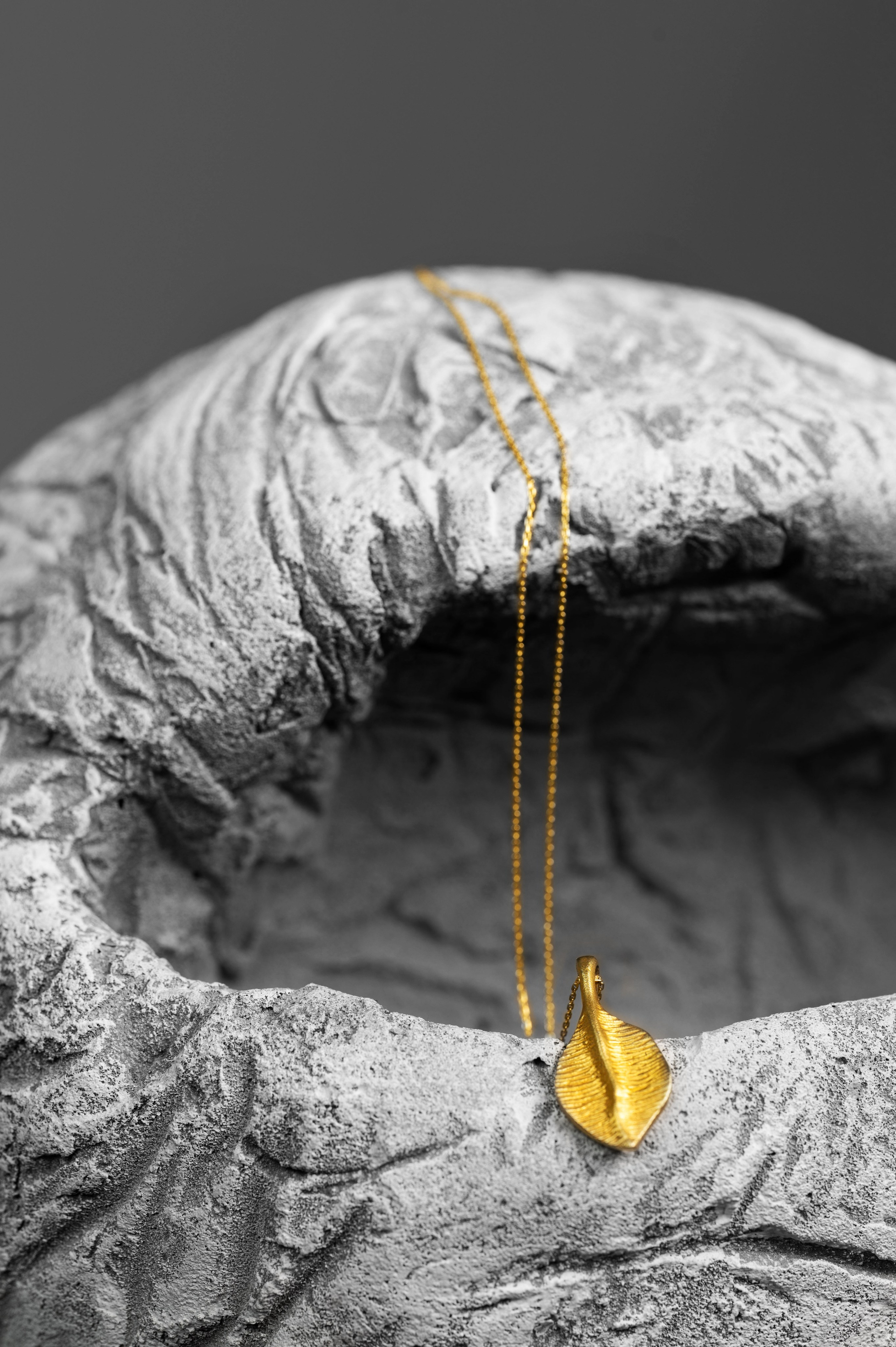 Jewelry “Astartelux”. Photographer in Luxembourg Tanita