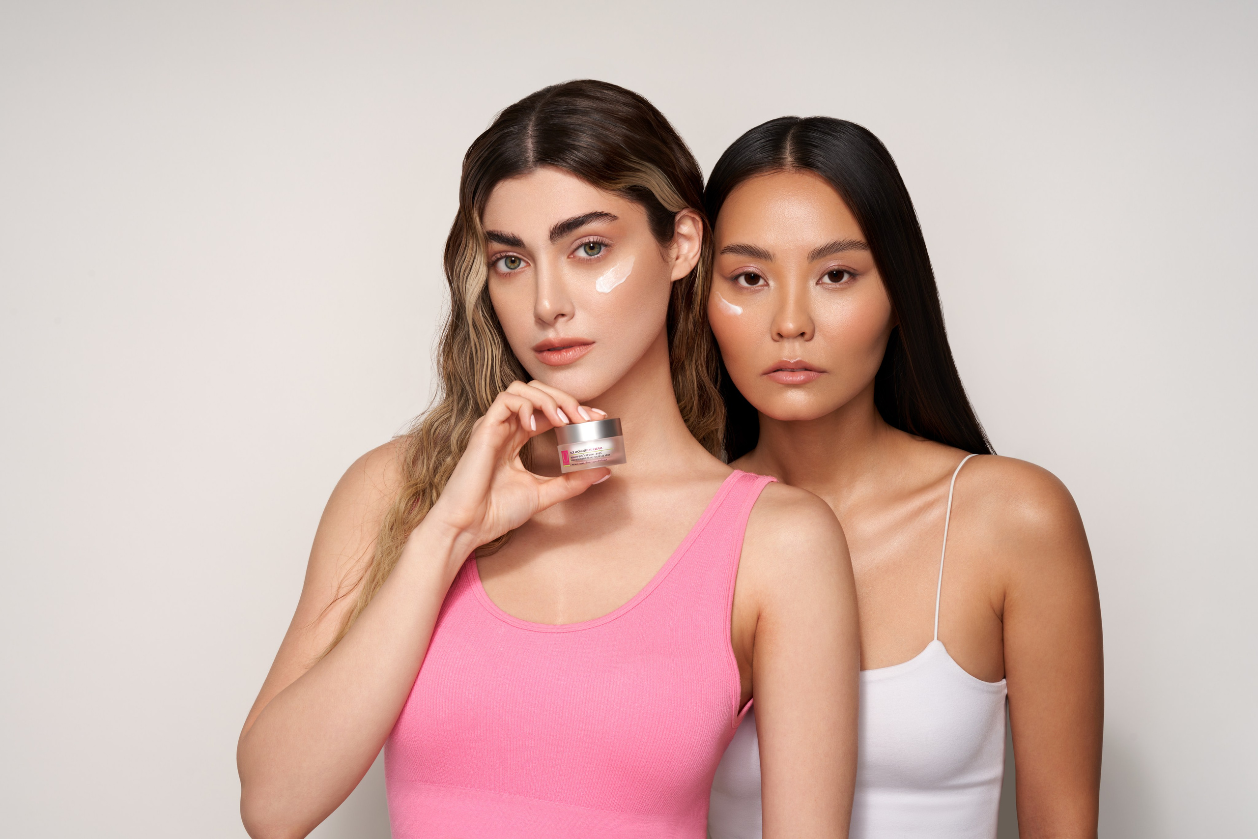 Cosmetics. Alireza Sahebi Photographer