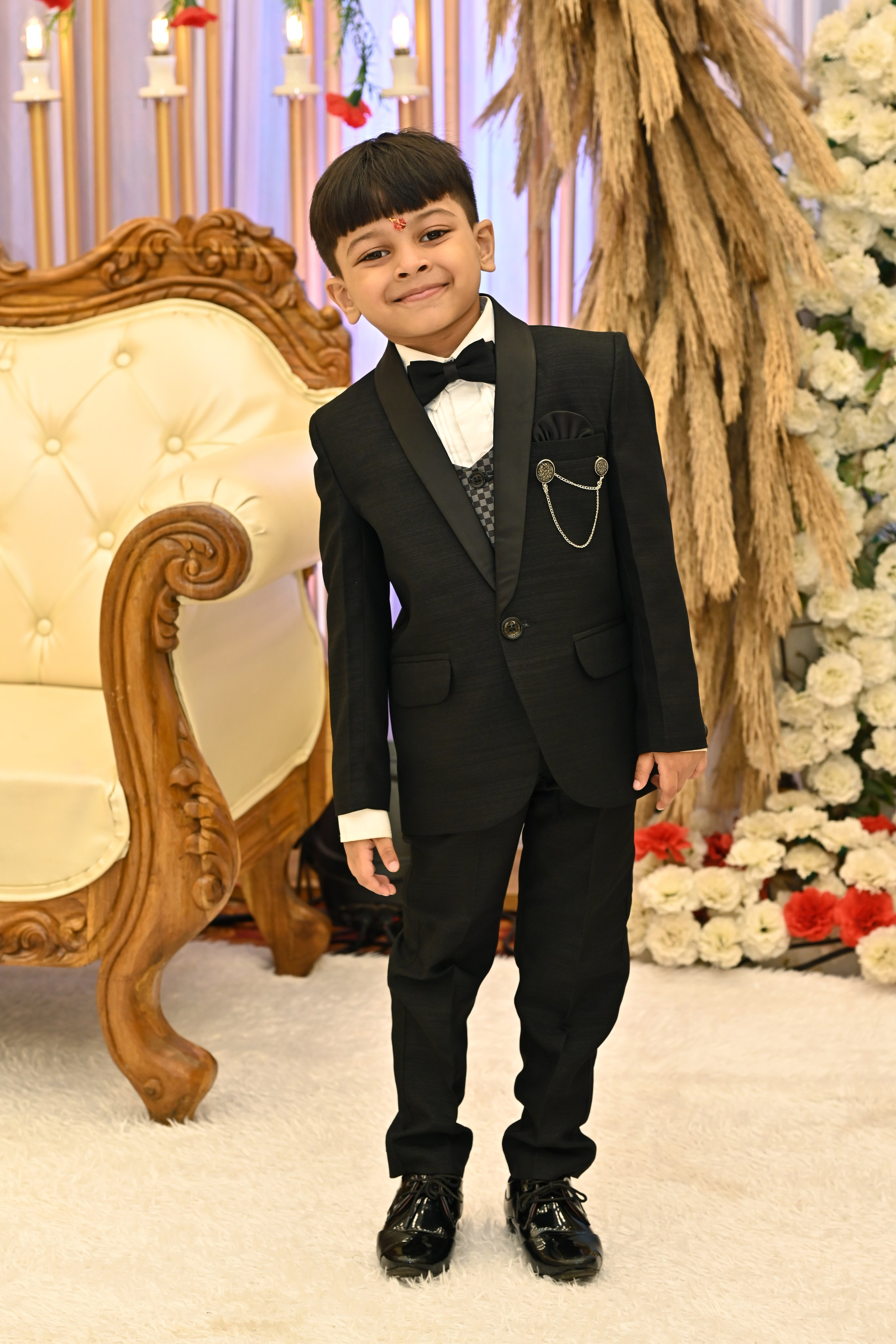 Vivek & sunanda. “Ajay Digital Photo Studio — Capturing Timeless Wedding Moments”