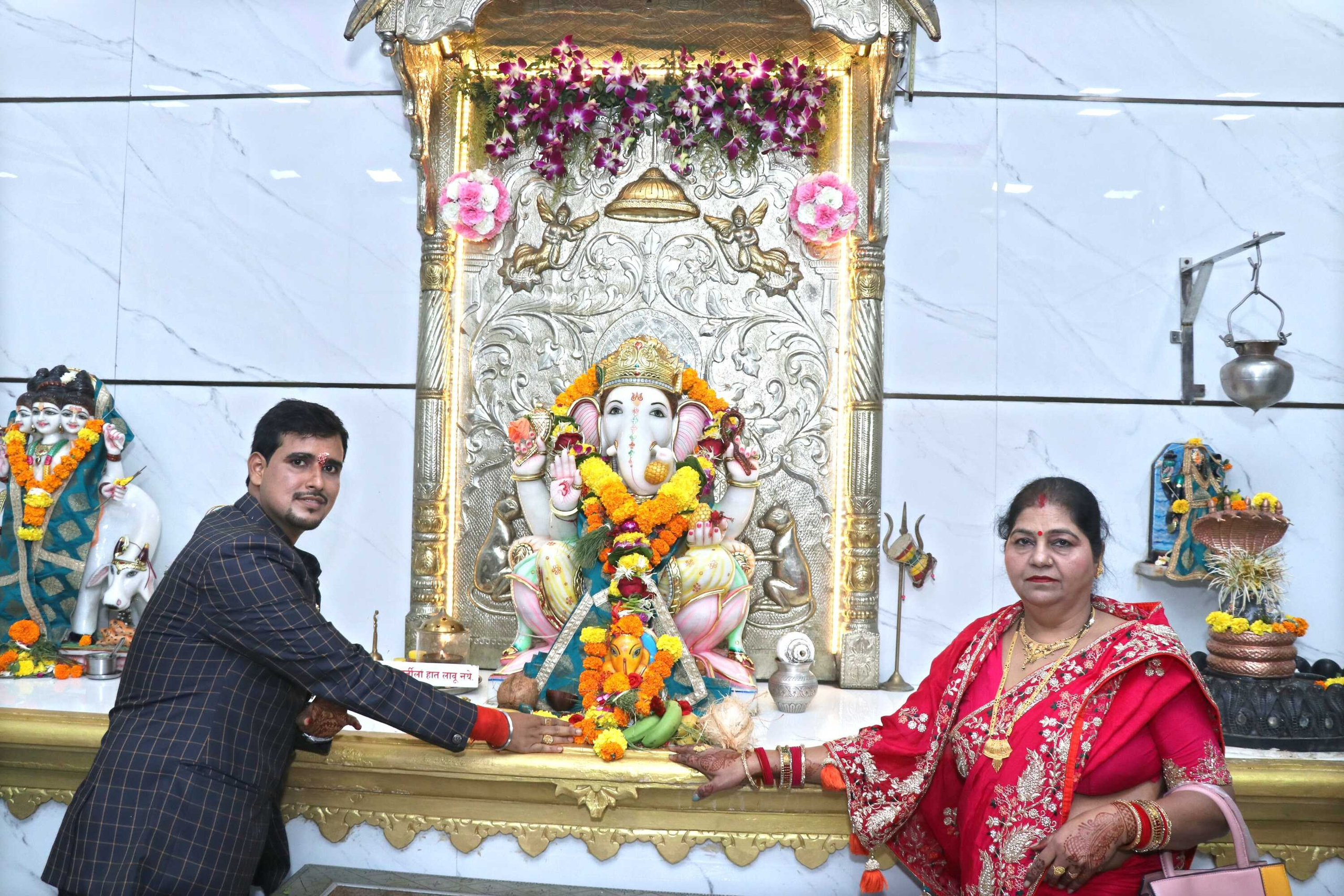 SHASHIKANT WEDS ROSHANI. “Ajay Digital Photo Studio — Capturing Timeless Wedding Moments”