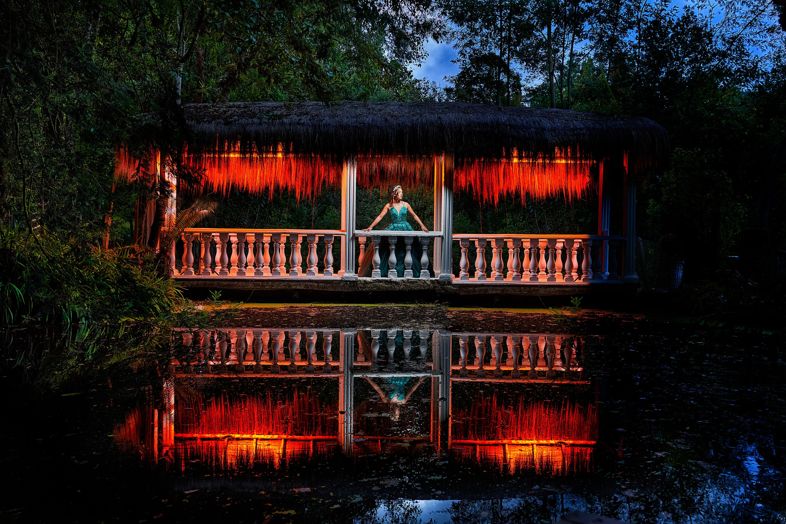 Mis 15 | Sesiones de Fotografía Modernas. Wedding Photography & Videography by ZZ Hendrick | Capturing Your Love Story in Colombia & USA