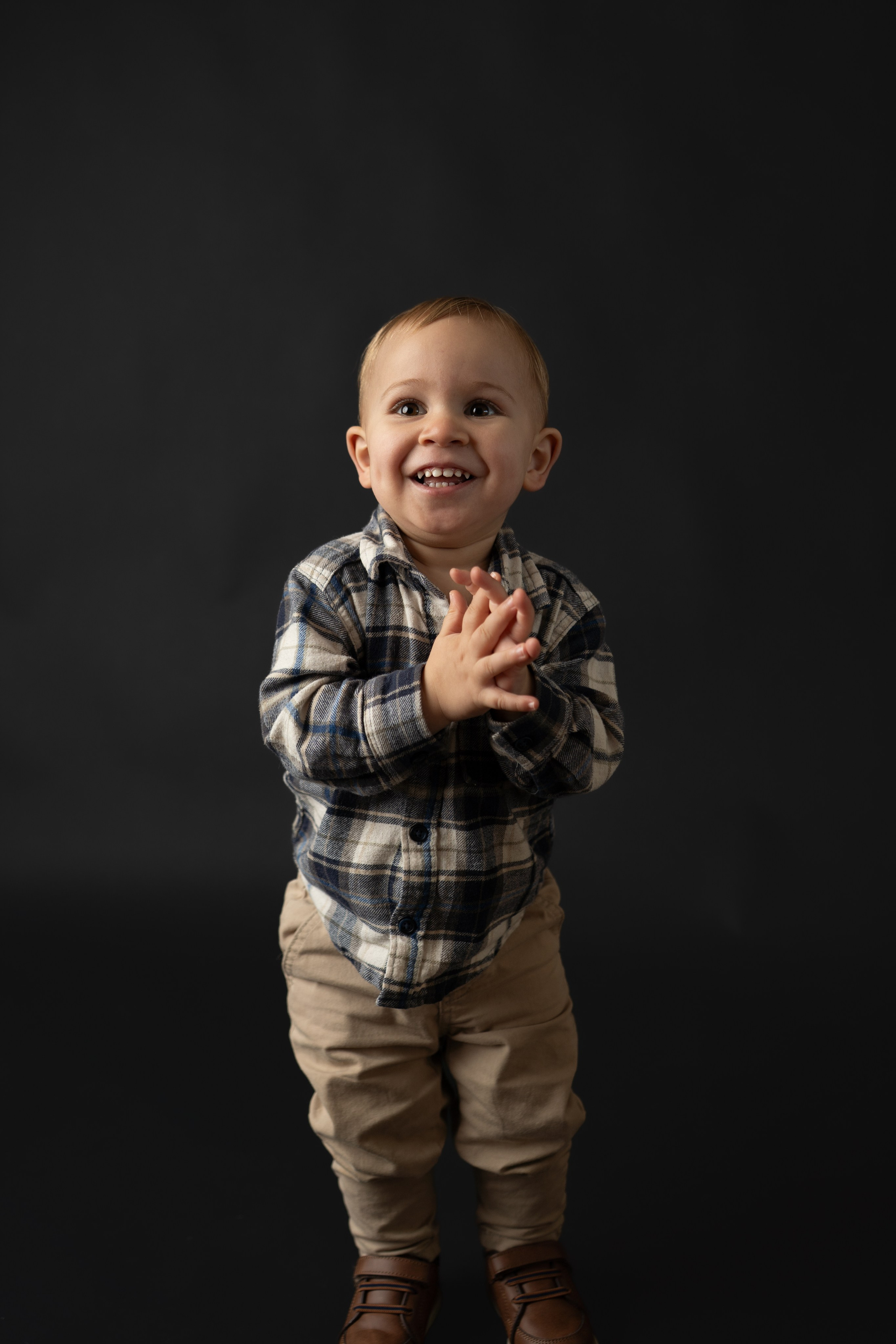 Kids in studio. Maternity, family and newborn photography in San Francisco Bay Area
