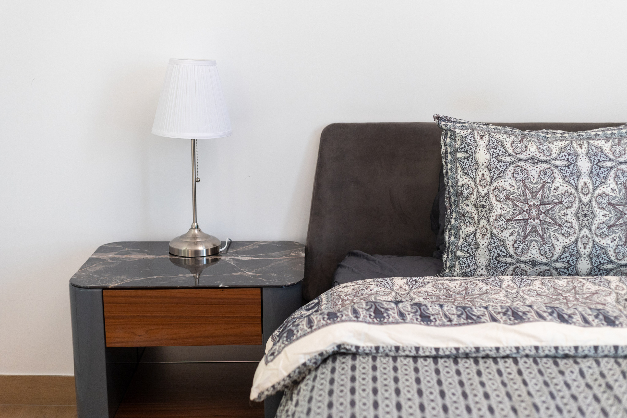 Le Pont 1 — 1BR. Samy Mar Boy │Portrait, Automotive and Real Estate Photographer