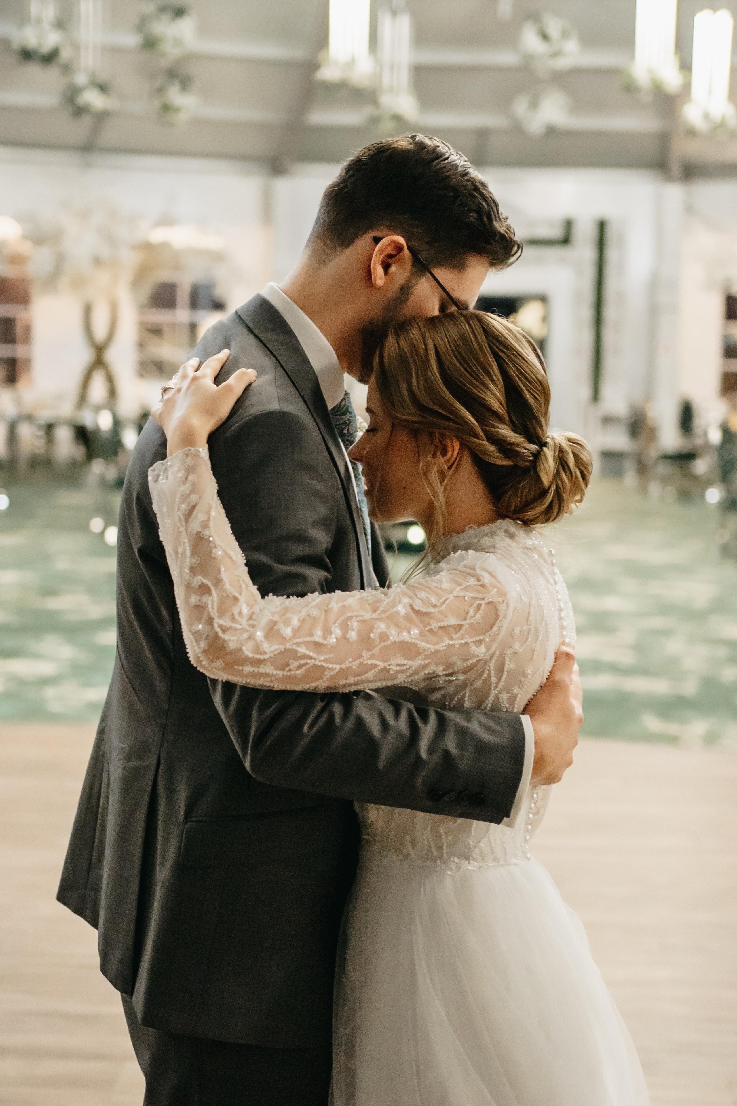 R & E. Fotograf Nunta Iasi - Hearts & Pictures