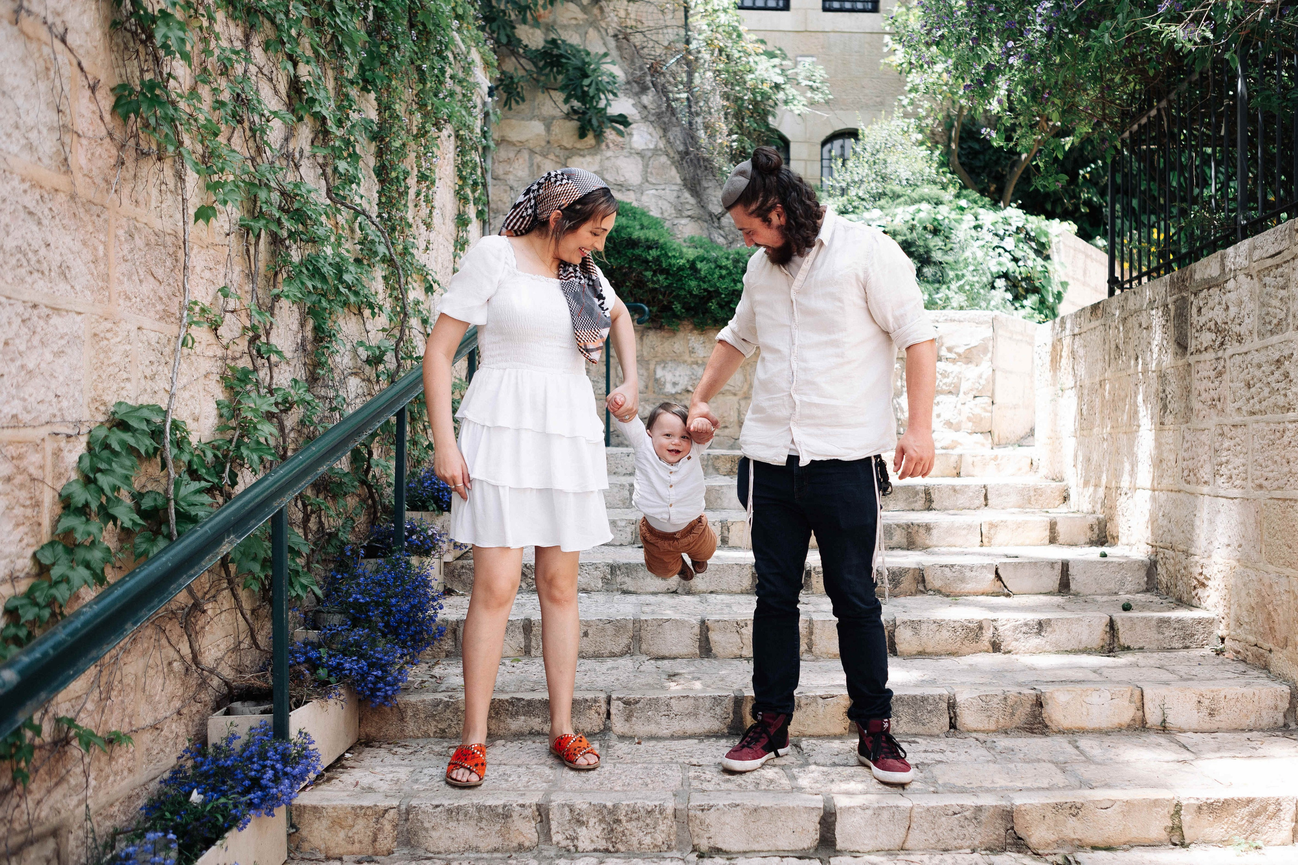 FAMILY PHOTOSESSION IN YAMIN MOSHE. Https://shi-photo.com/