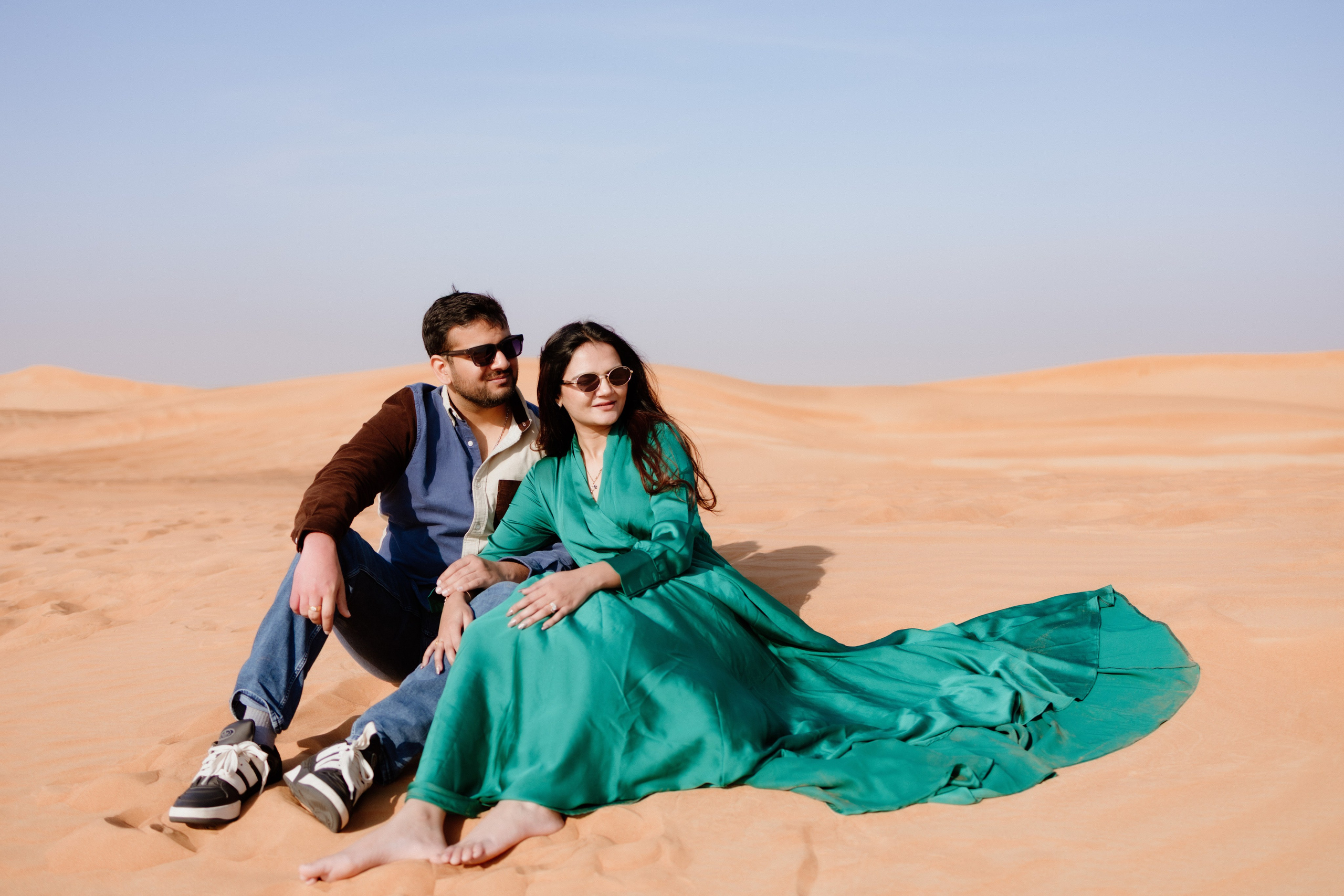 COUPLE SESSIONS. Love Emotions Weddings