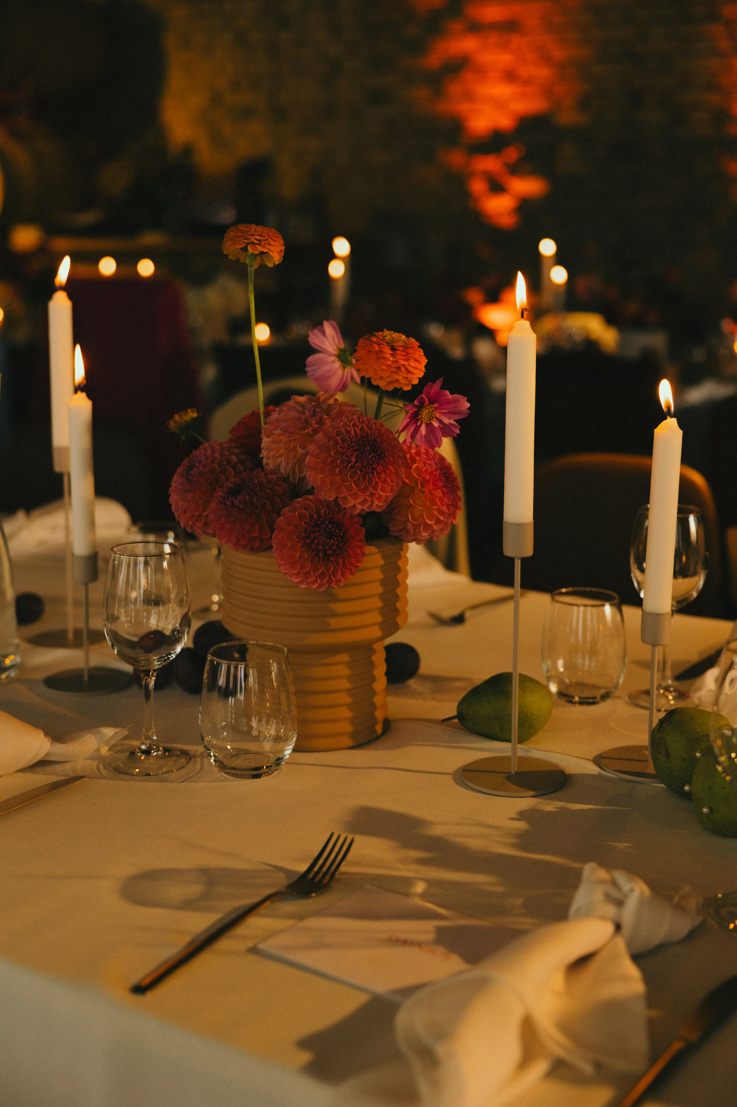 Miglė ir Mindaugas | 2024 | MIESTO VESTUVĖS. Vestuvių ir šeimų fotografė Lena Bondarenko / belove photo