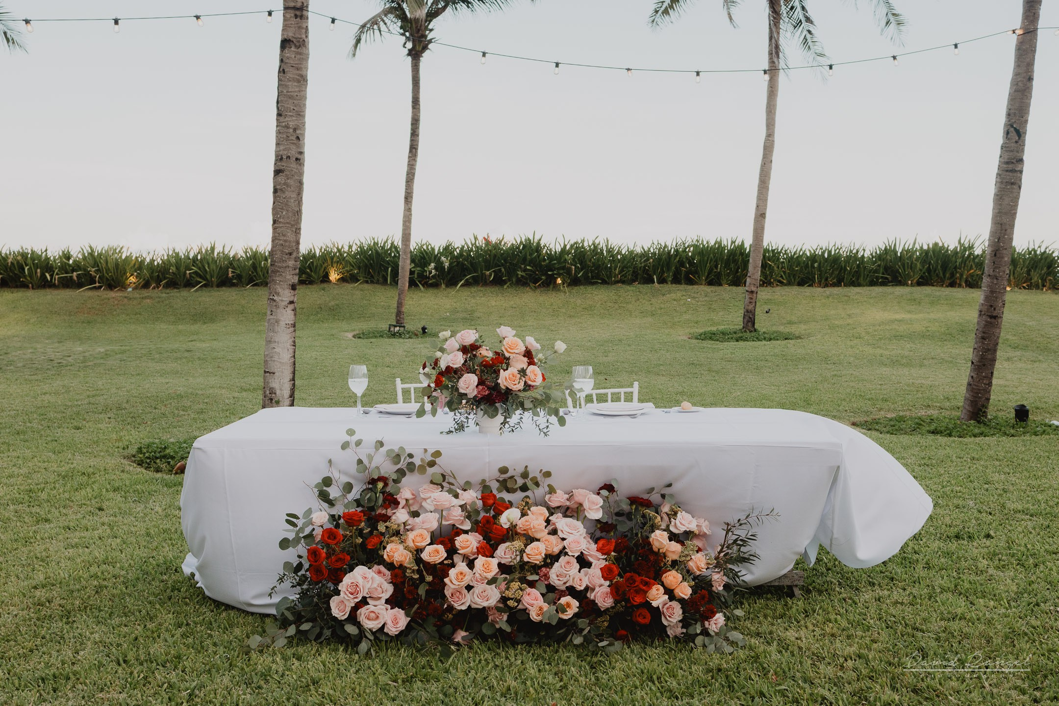 Destination Wedding in the Riviera Maya. Destination wedding photographer based in Cancun and Riviera Maya with service worldwide