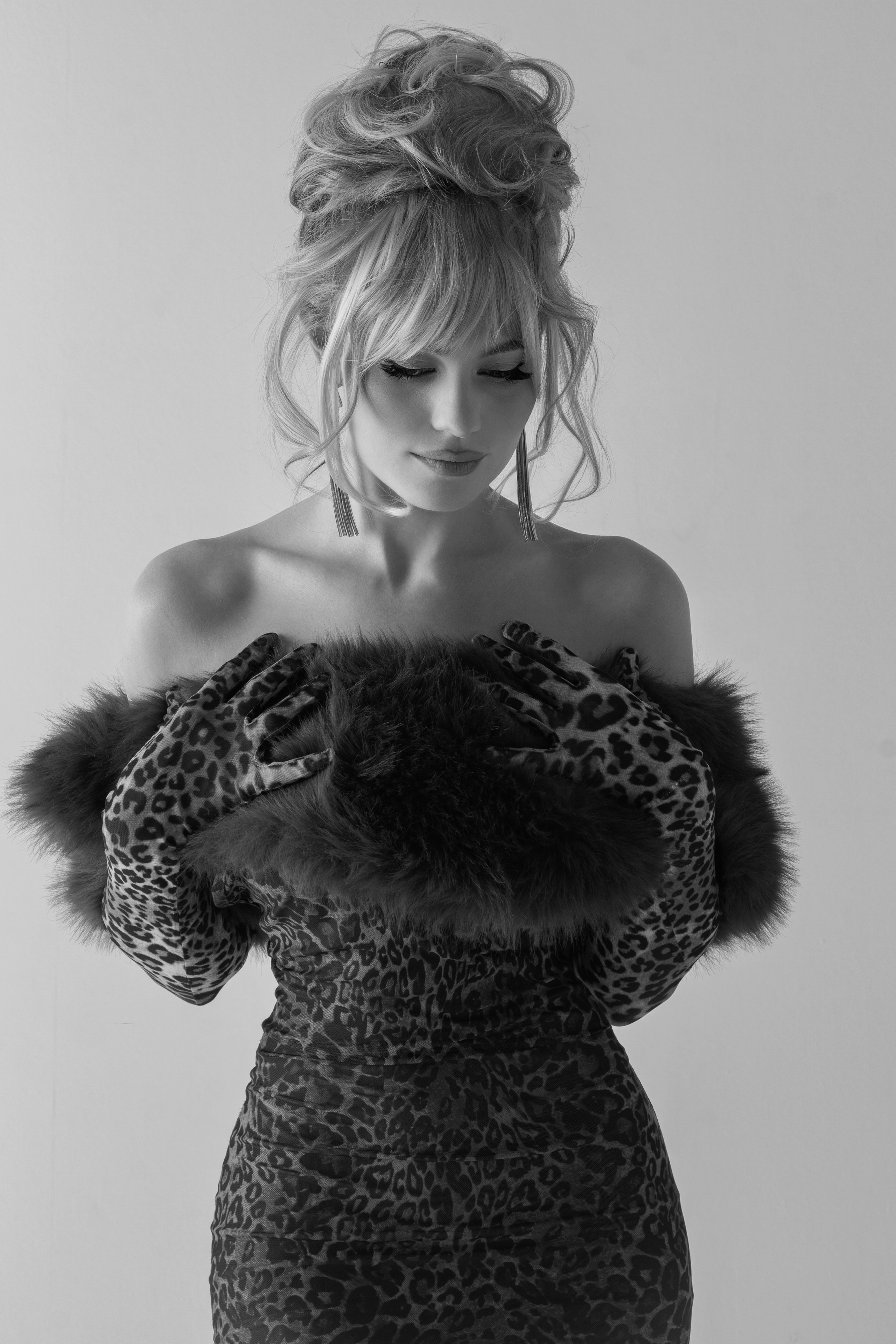 Ann-Kathrin. Nina — Fashion & Beauty Photographer in Paris | Portrait Photoshoots