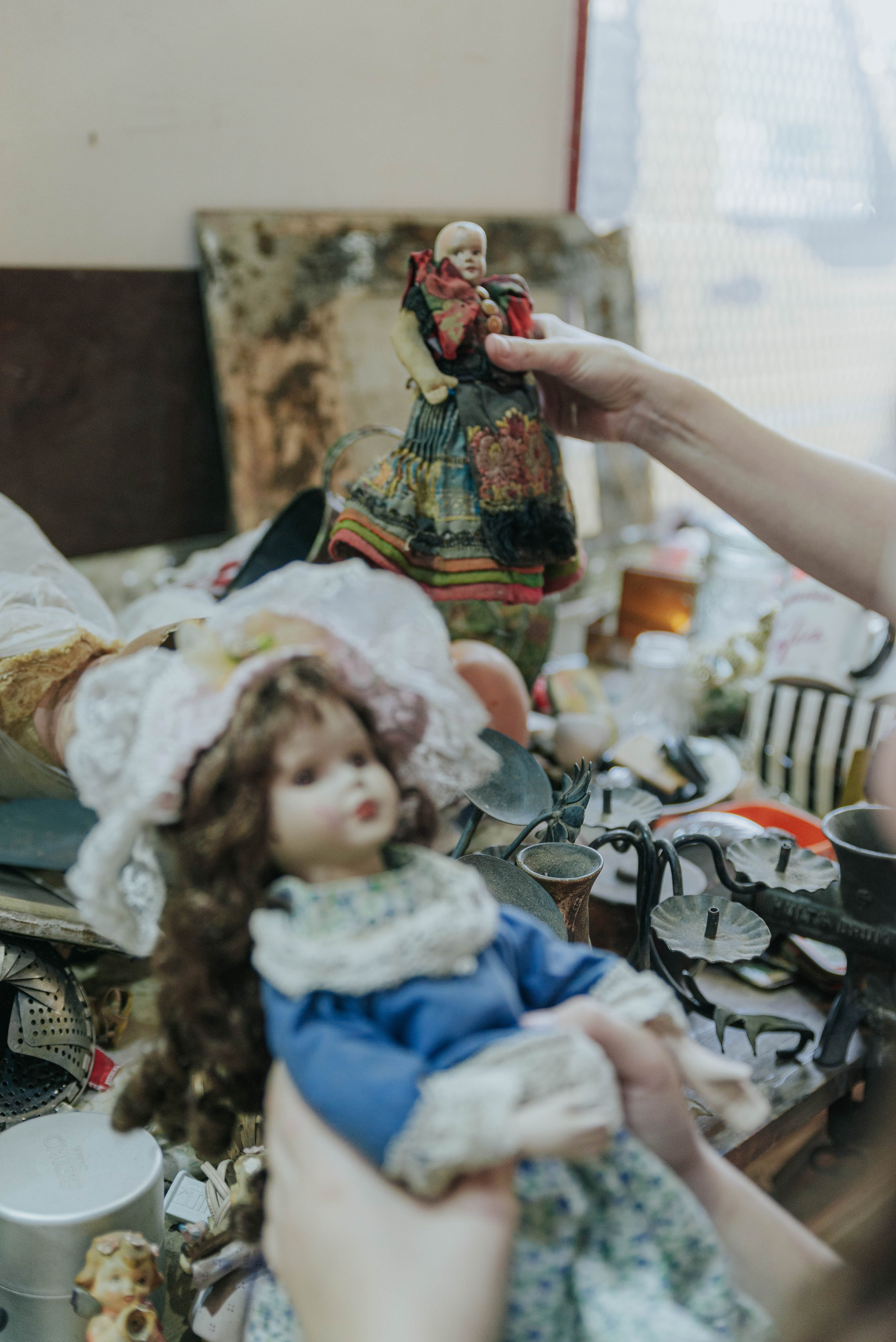 Flea Market Buenos Aires. Photographer @elmirkami in the city of Buenos Aires