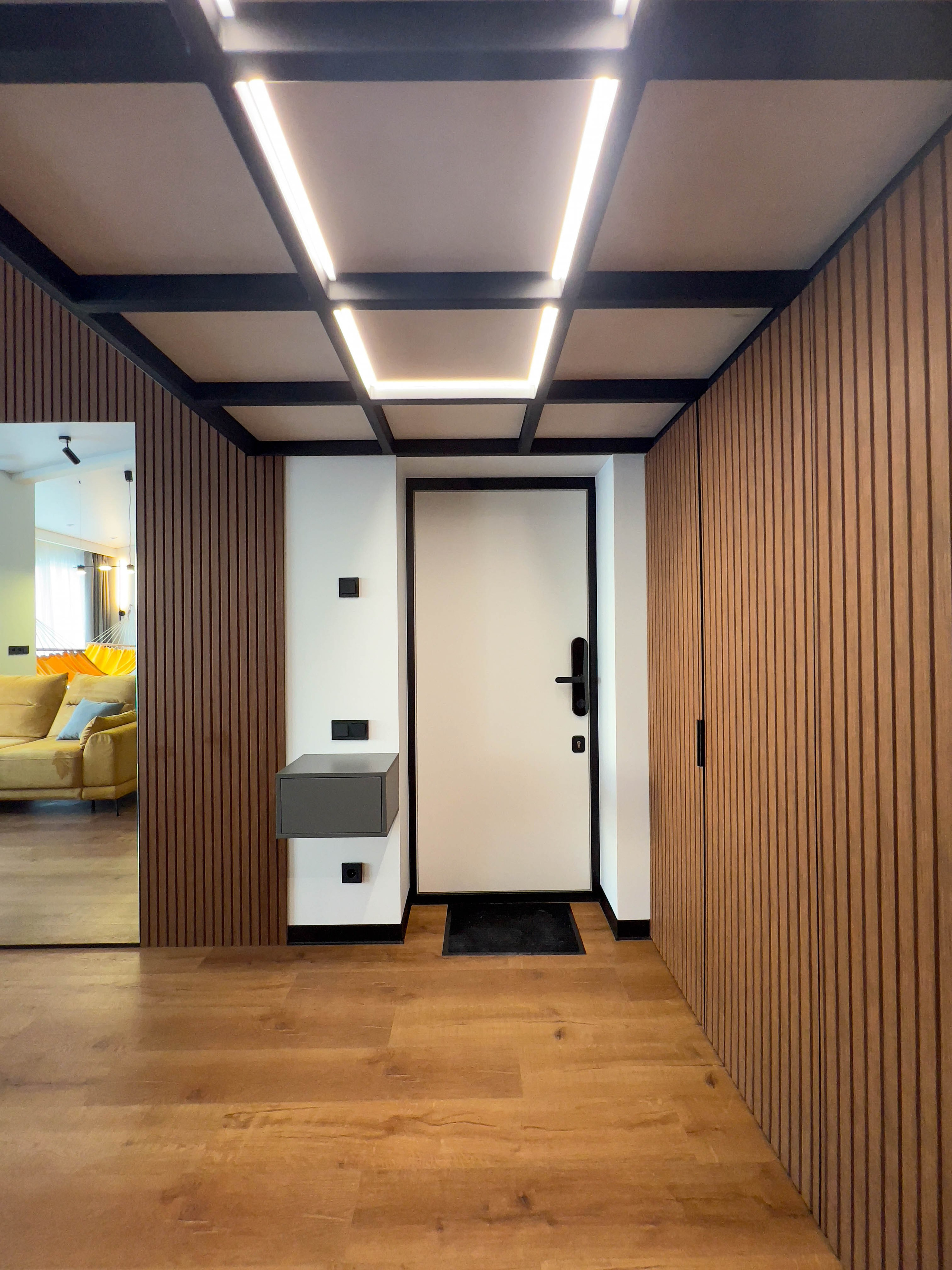 The apartment is on two levels. Fotograf Dmitrii Donets