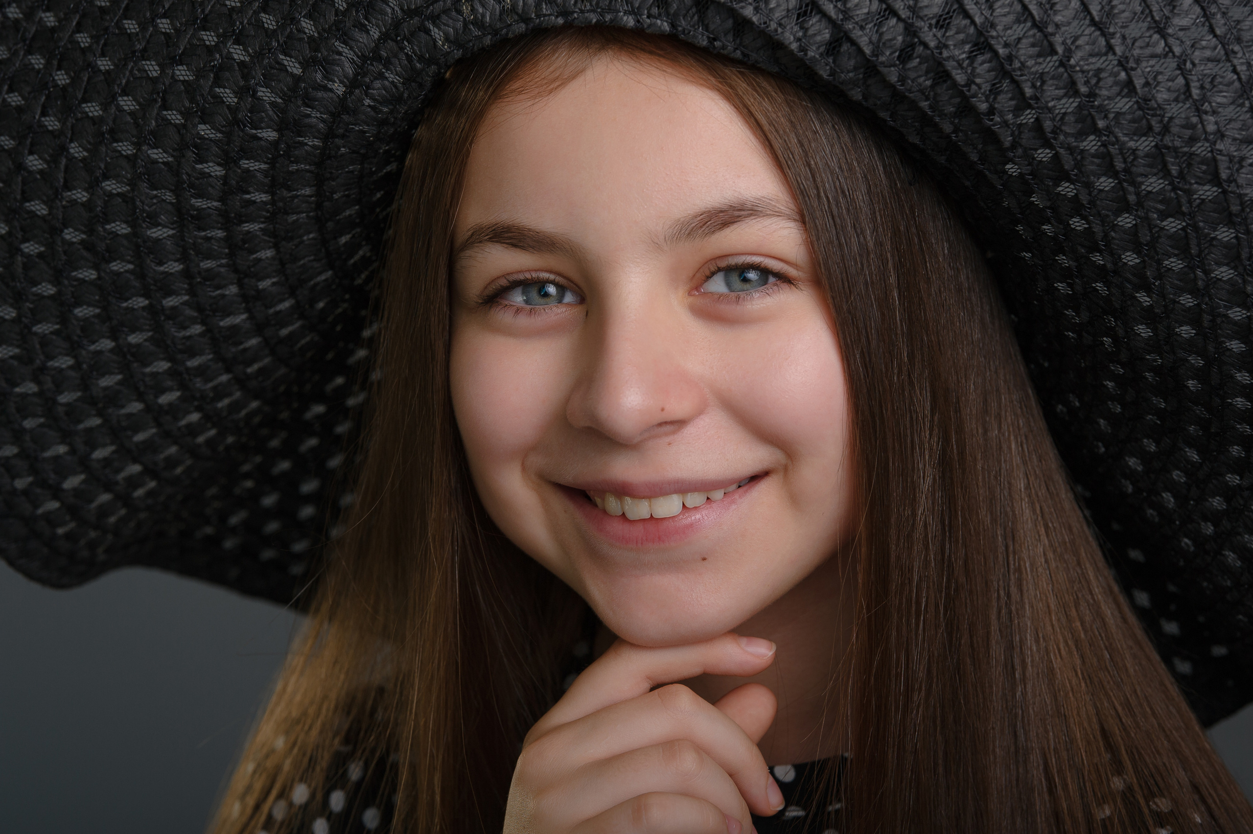 Студийный Портрет Леры ч.2. Семейный фотограф в Кишинёве THOMAS SHTIFT