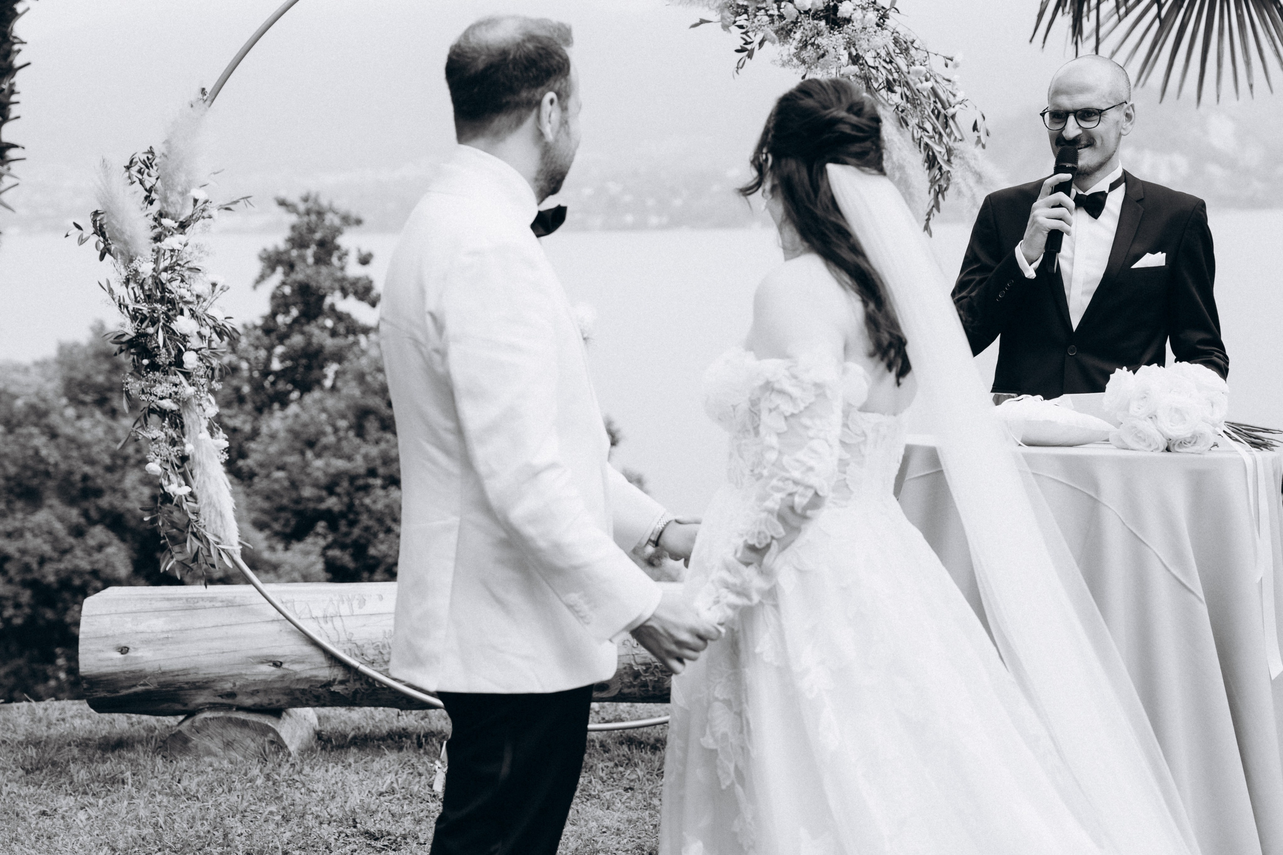 LAURA AND DOMENIK_LAKE MAGGIORE. PHOTOGRAPHER IN ITALY