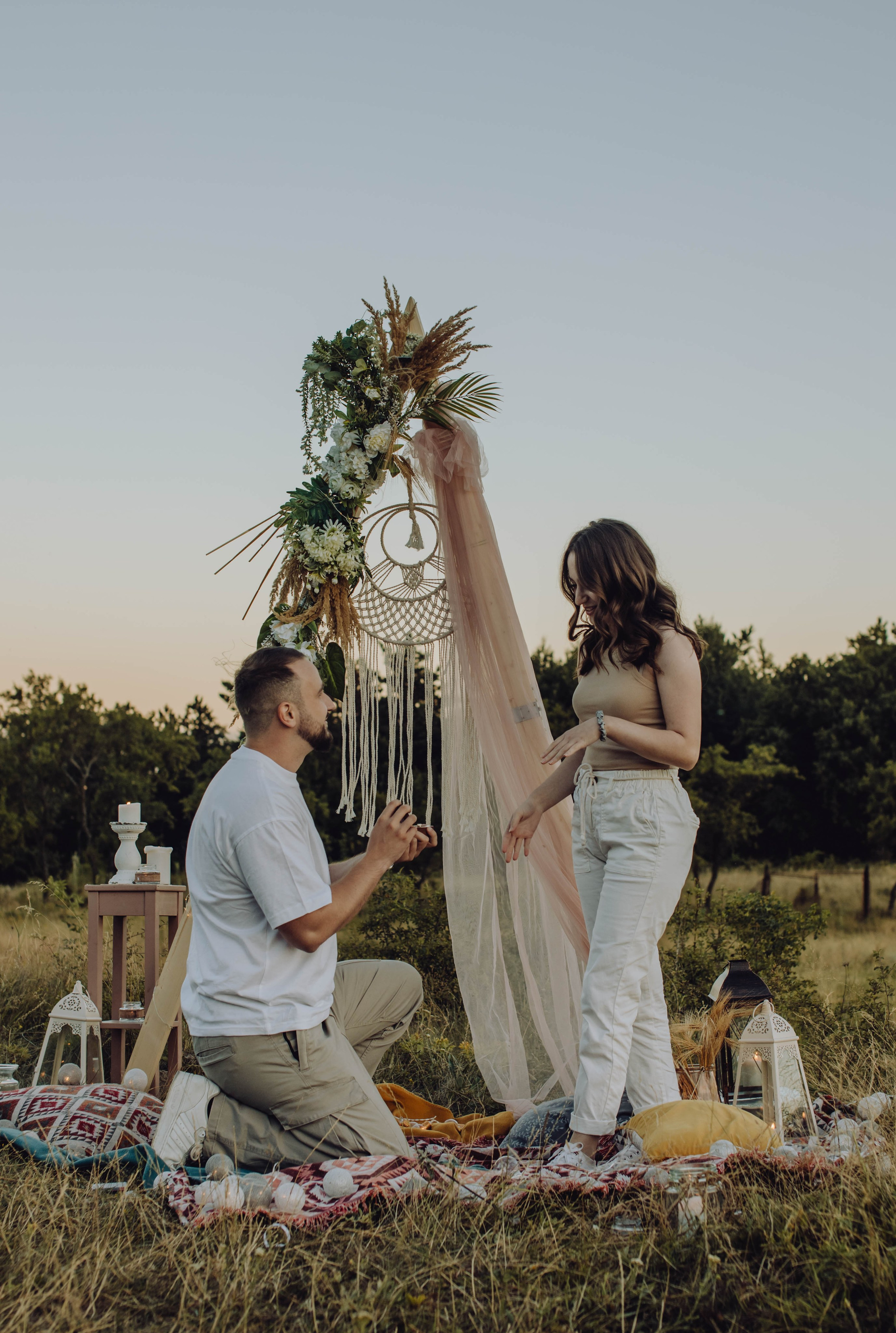 Gabi & Theoni. Wedding & couple photographer from Romania Rut Vetan