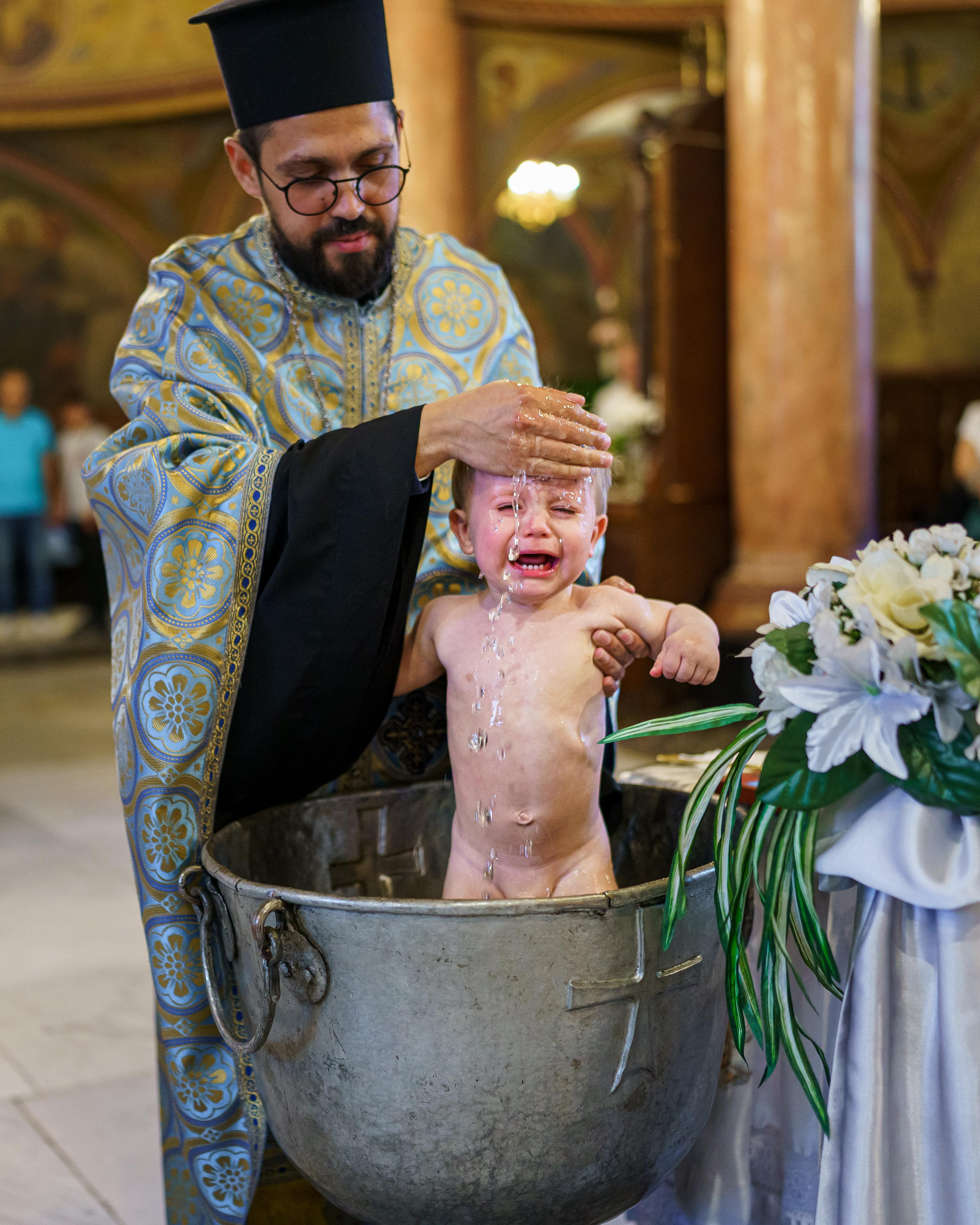 Свето Кръщение Кирил. Професионален фотограф в Пловдив и областта