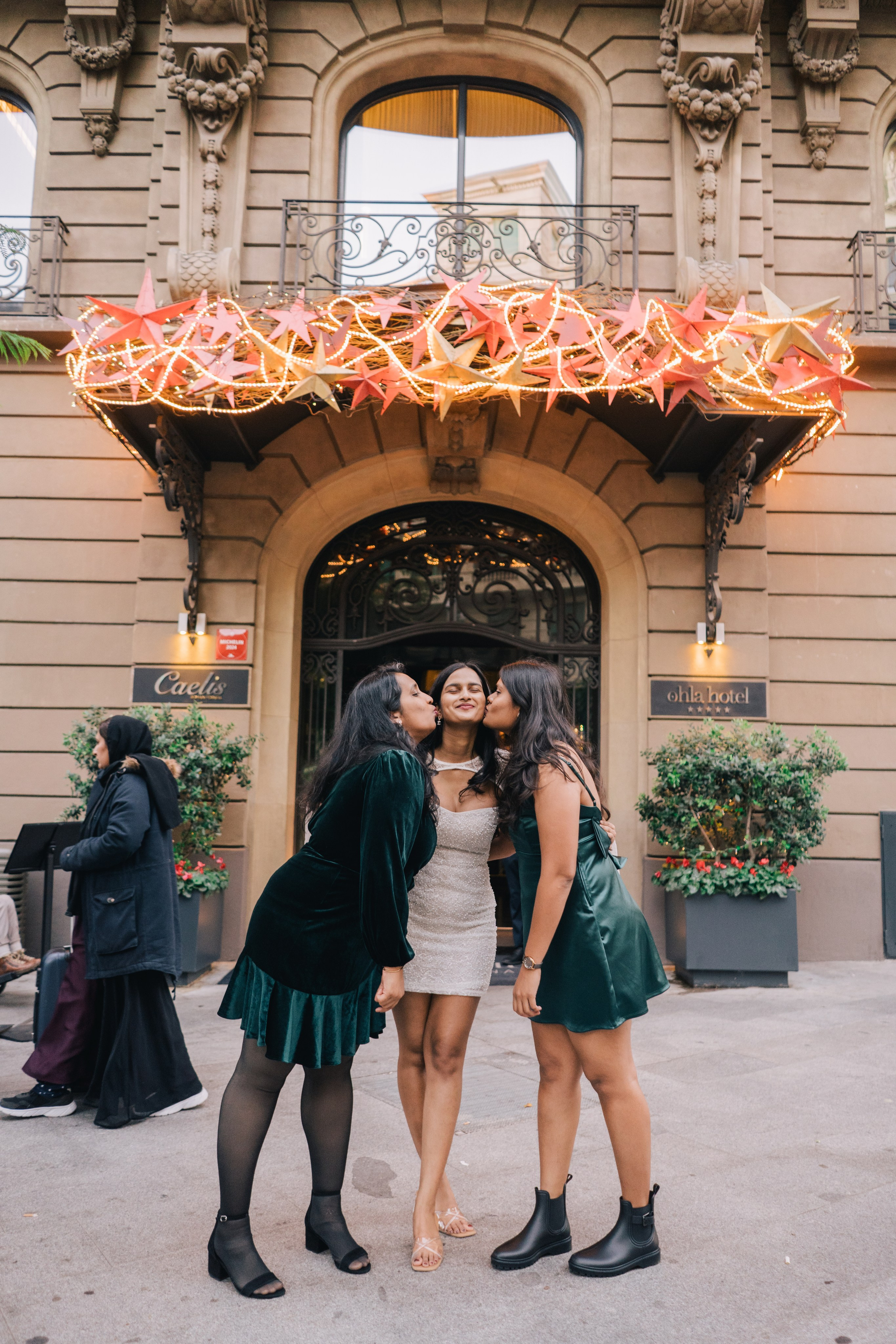 Girls in BCN. Photographer Kristina Dorina