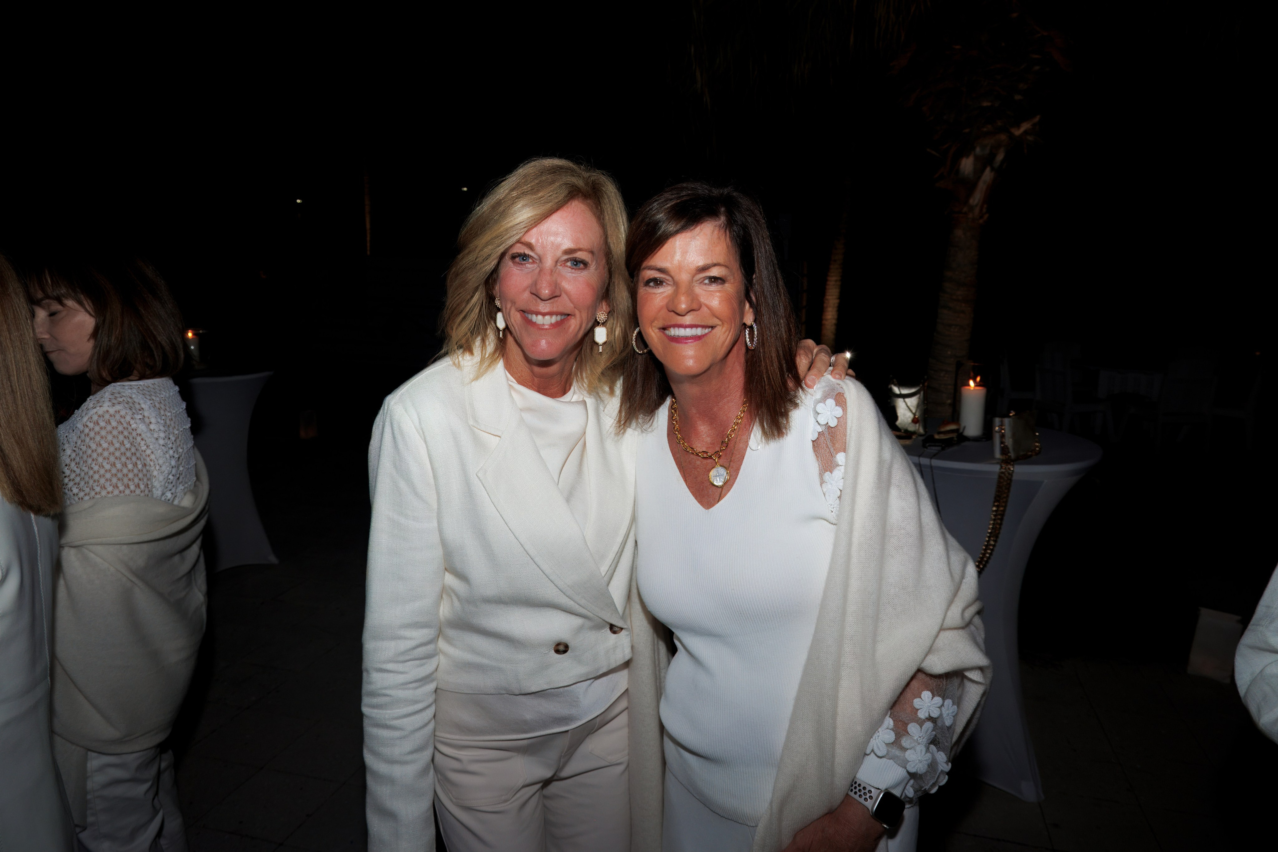 The Isles White Party. Out and About 239