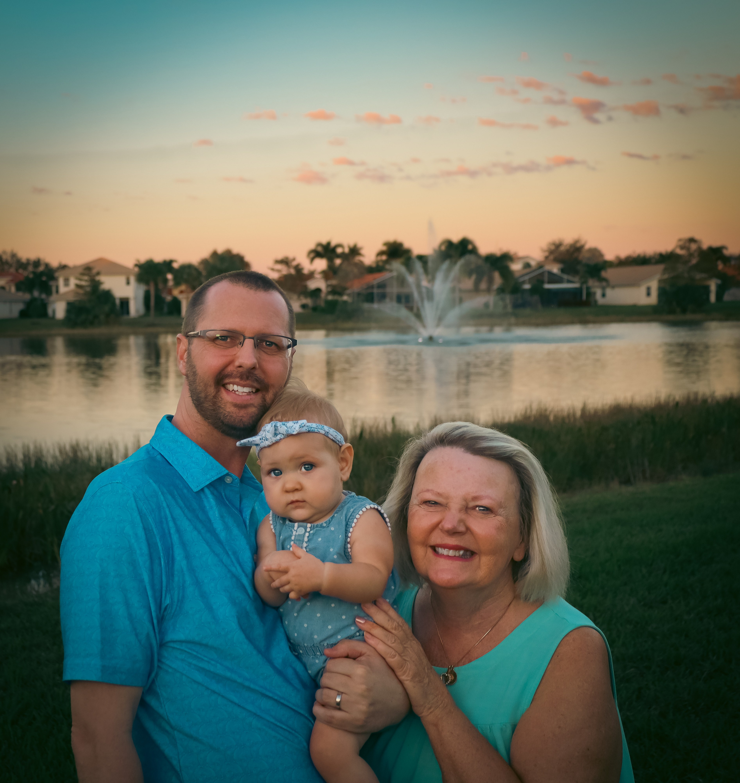 Family Photo Sample D. Out and About 239