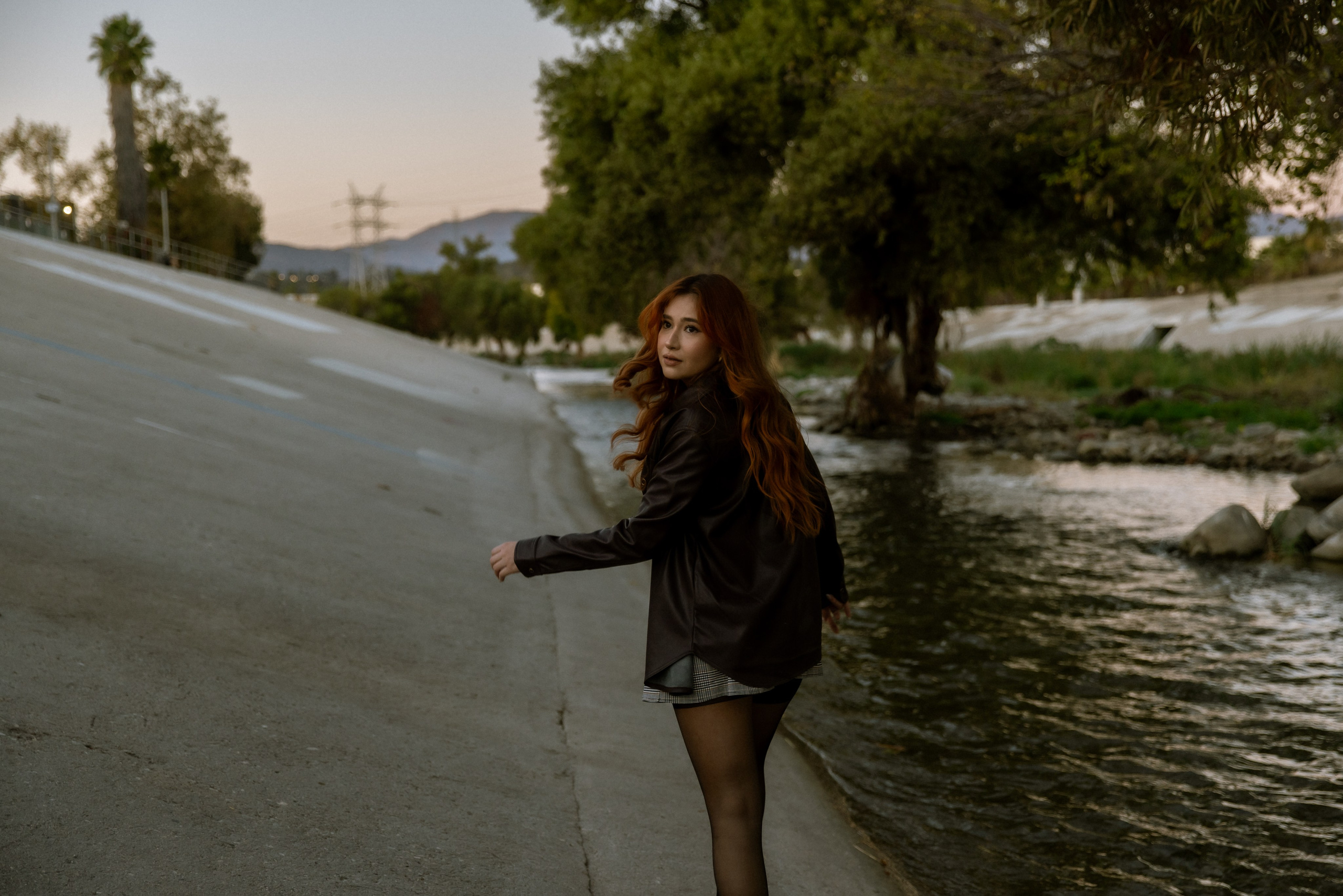 Emily | LA River. Photographer in Los Angeles. Julia Ishmuratova