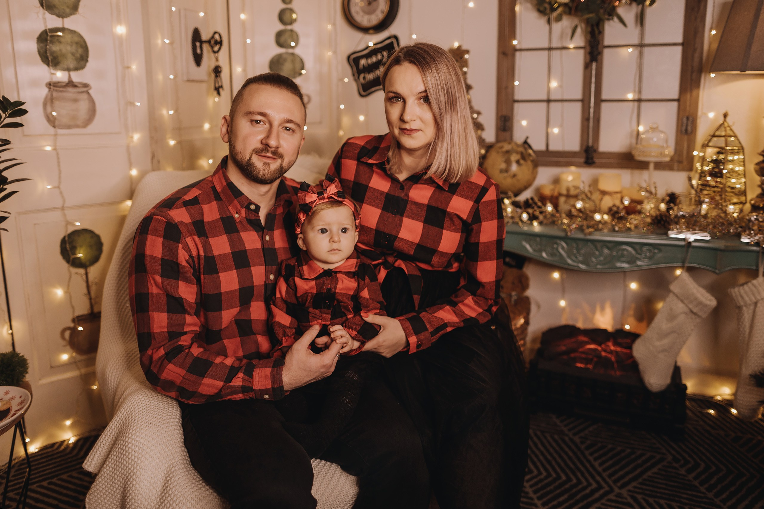 25.11.2023 Christmas Photoshoot 1. Wedding family event photographer in Chicago Nick Yushevich