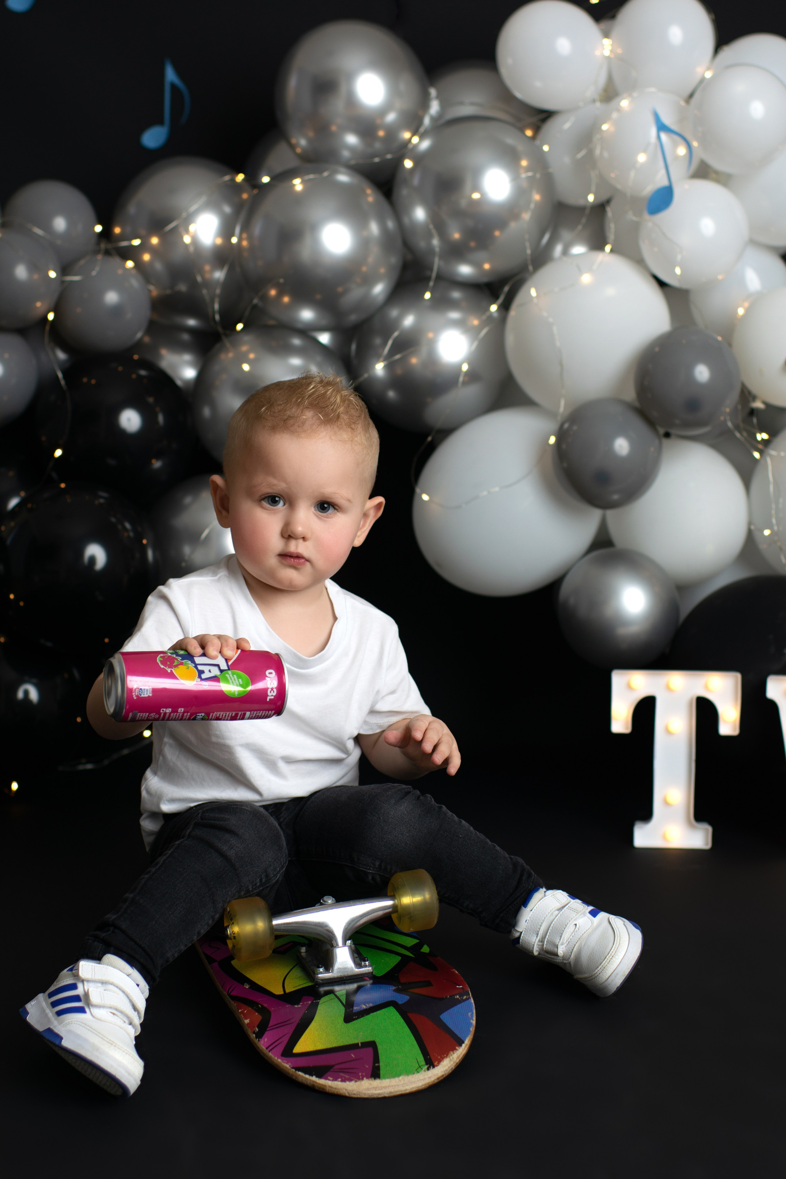 Cake Smash Fotoshooting zum ersten, zweiten Geburtstag. Neugeborene, Baby Fotografin in Düren (NRW) - Vitalina Unruh