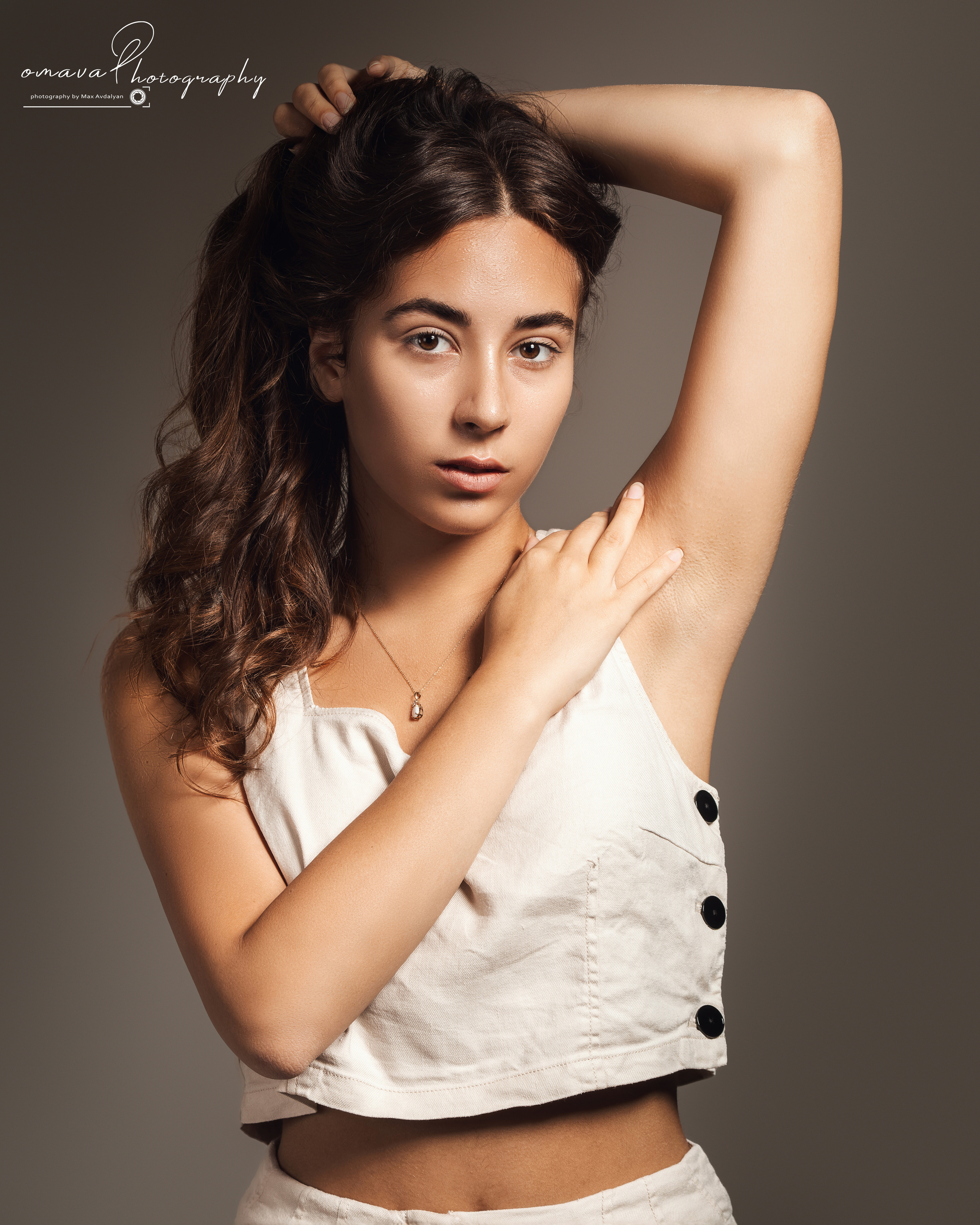 Indoor Portraits. Фотограф в Ереване Макс Авдалян