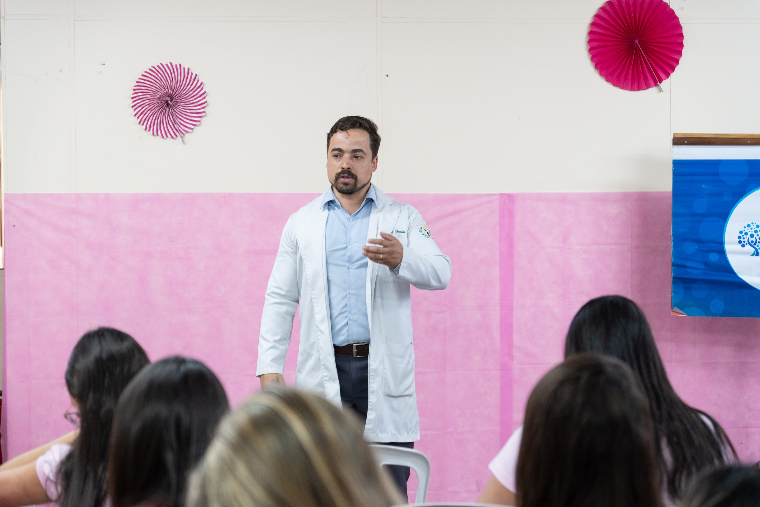 Alfatest Outubro Rosa 2025. Luiz Medeiros Produções