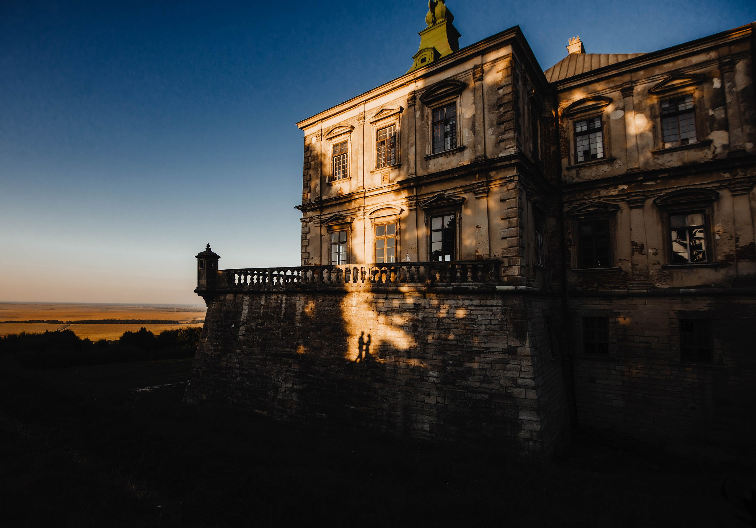 Підгорецький замок Віталій та Марічка. Весільний та портретний фотограф Кизим Арсен