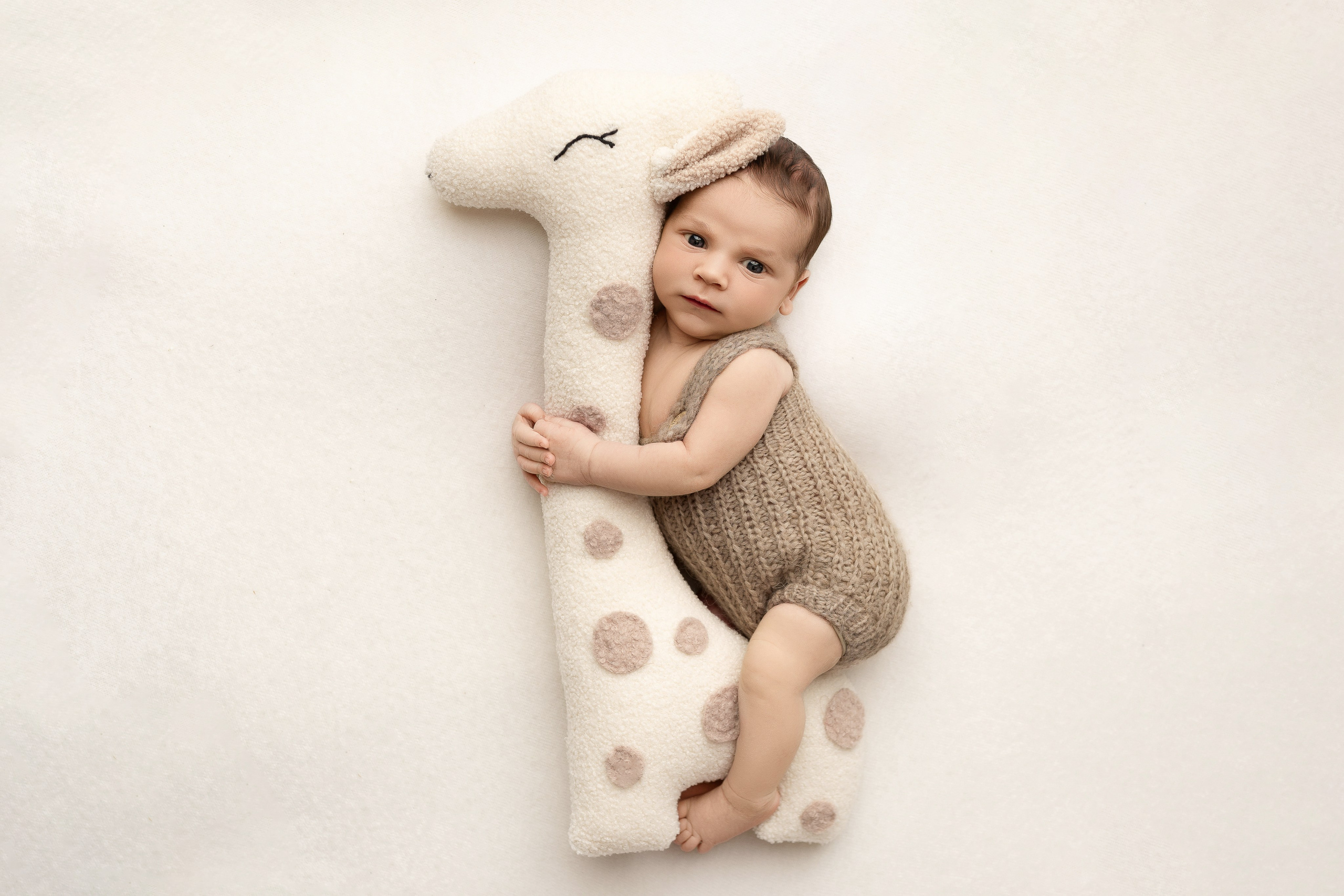 Esu Aleksandra naujagimių ir kudikių fotografė iš Vilniaus