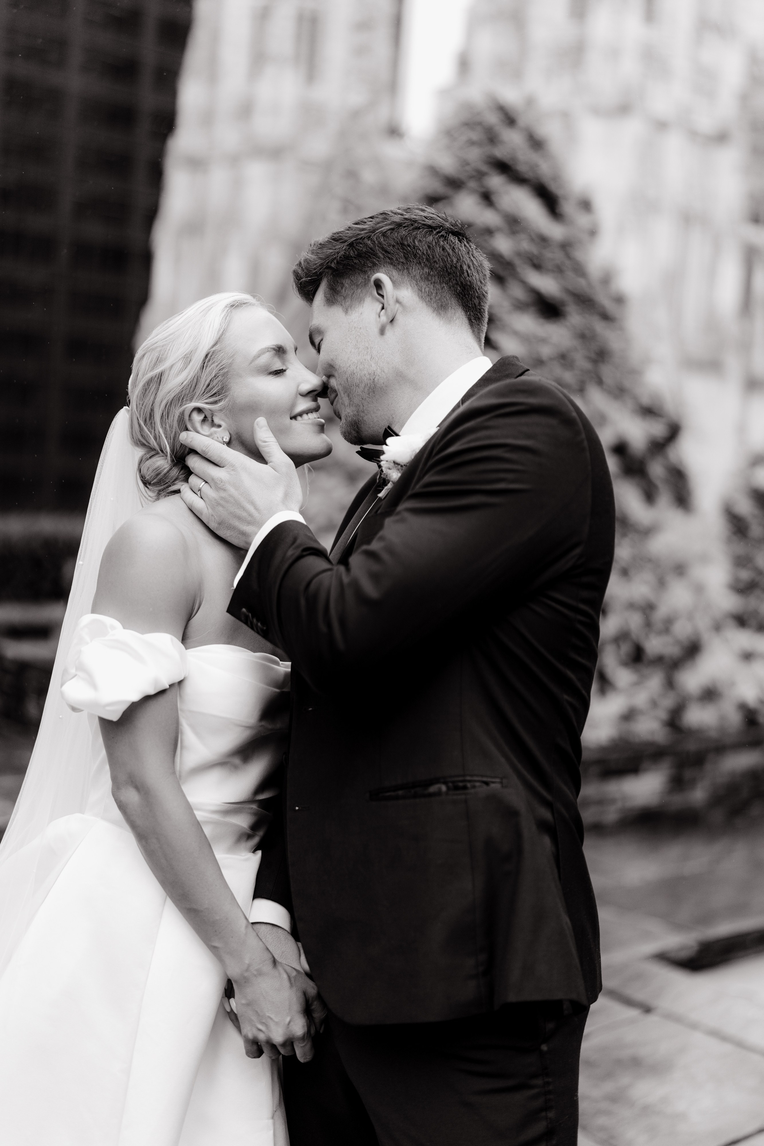 Brianna and Josh’s Manhattan Loft 620 Wedding. Wedding photographer and videographer New York | New Jersey