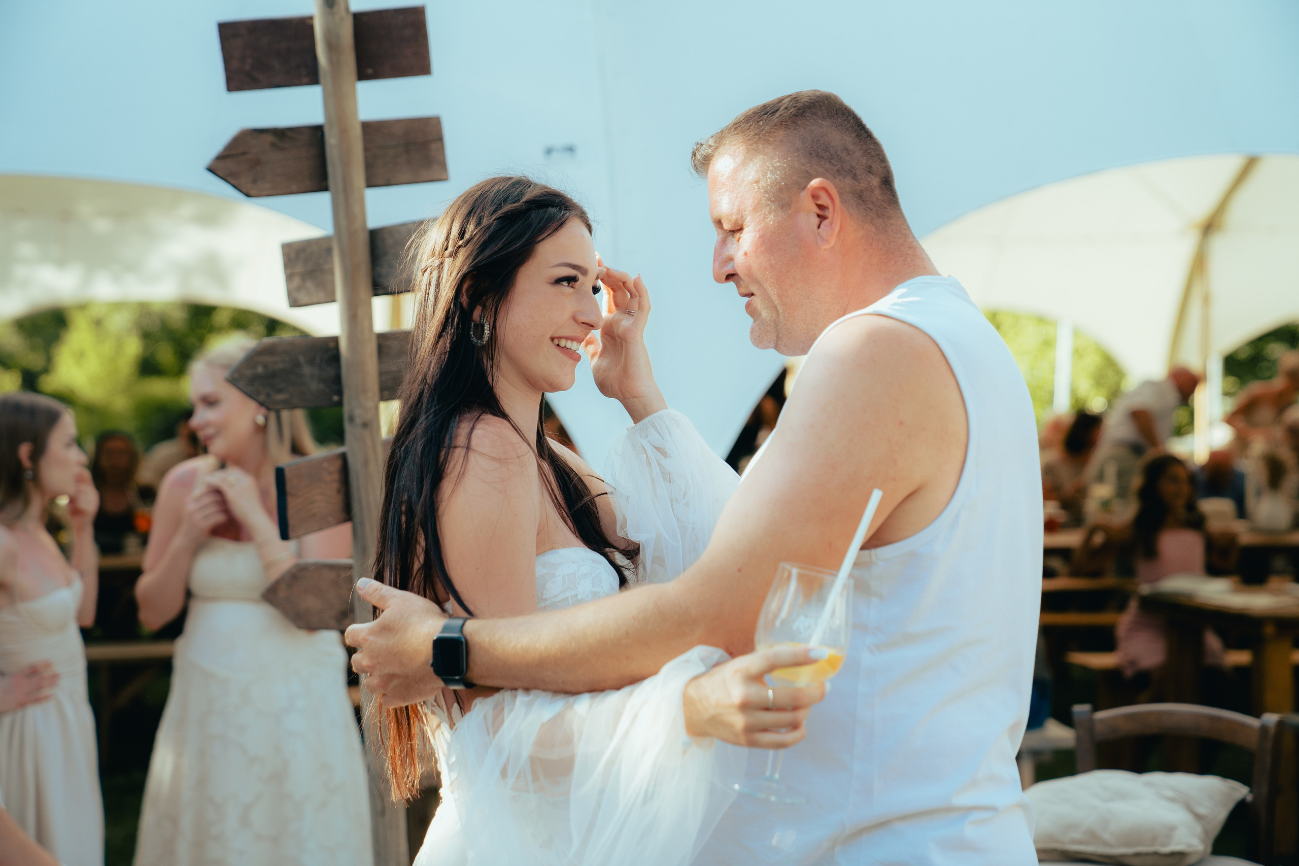 Wedding couple. Jana Holubová | Svatební, párová a rodinná fotografka v Praze