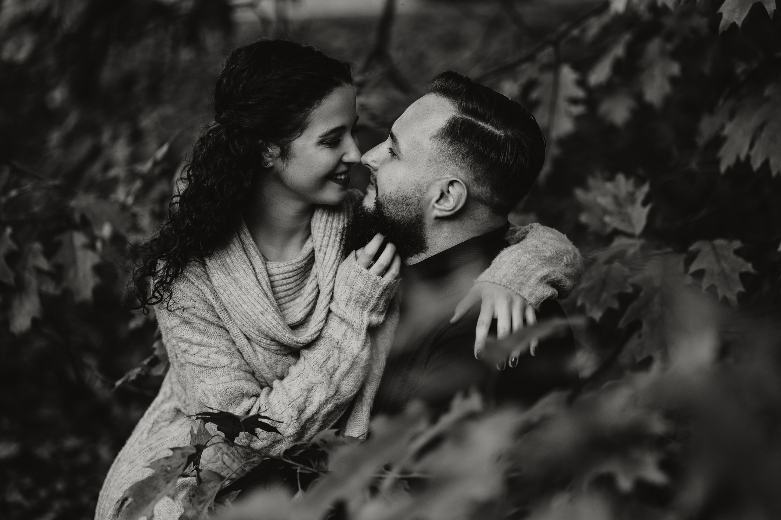 „Nawet najdalszą podróż zaczyna się od pierwszego kroku.” – Magda&Karol. Karkowskafoto - fotografia miłości