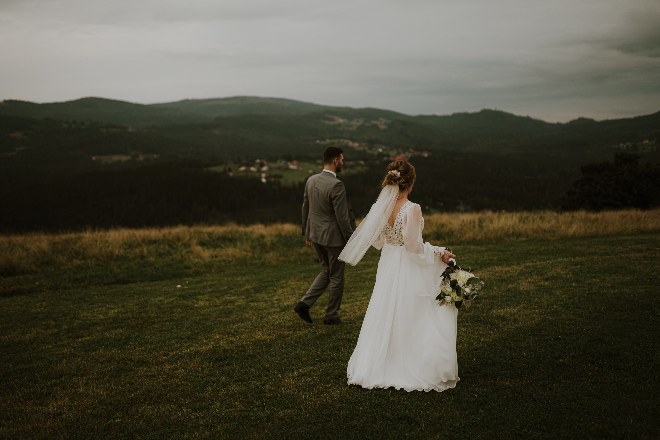 Czy plener w dniu ślubu to dobry pomysł? - Ania&Jaś. Karkowskafoto - fotografia miłości