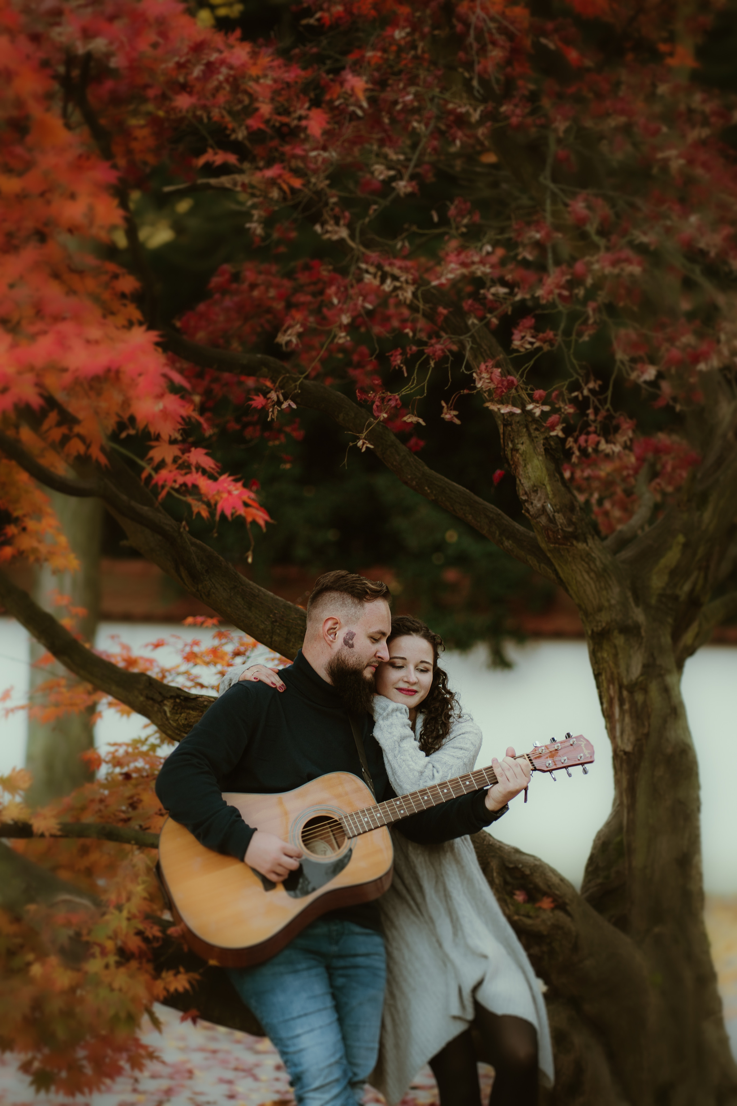 „Nawet najdalszą podróż zaczyna się od pierwszego kroku.” – Magda&Karol. Karkowskafoto - fotografia miłości