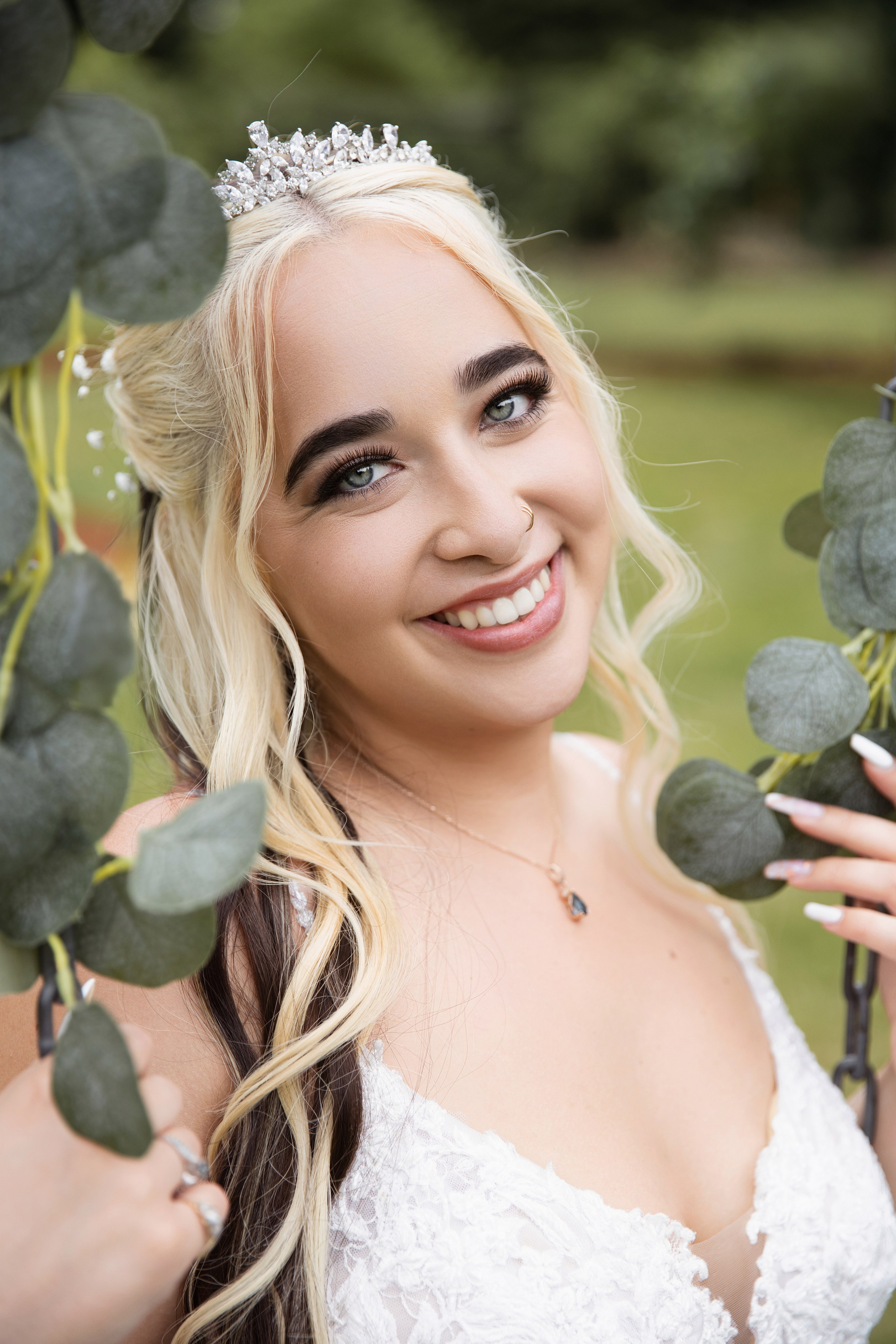 Backyard Wedding. Family and Wedding photographer