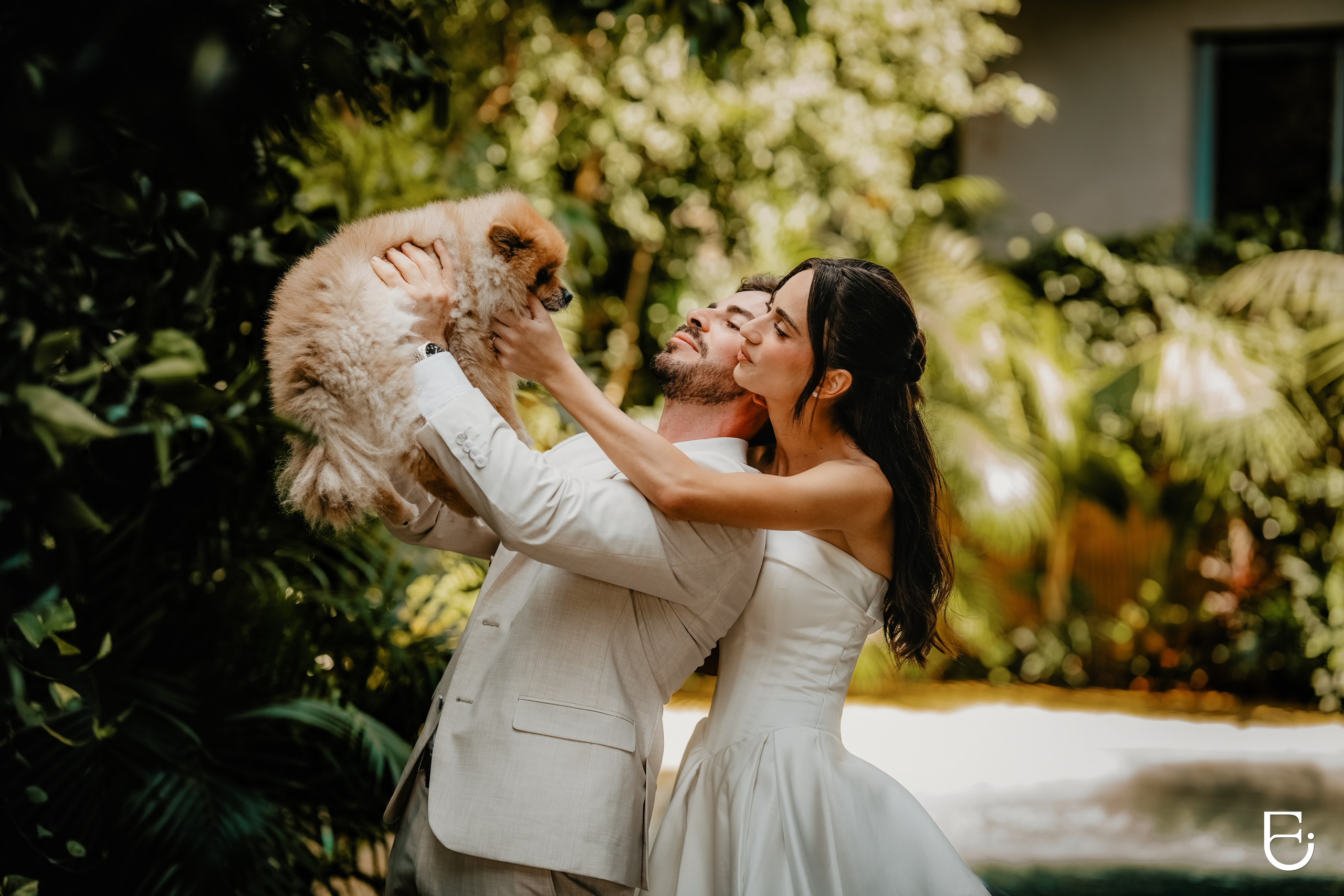 WEDDINGS. CAMELLIA ART PHOTOGRAPHY