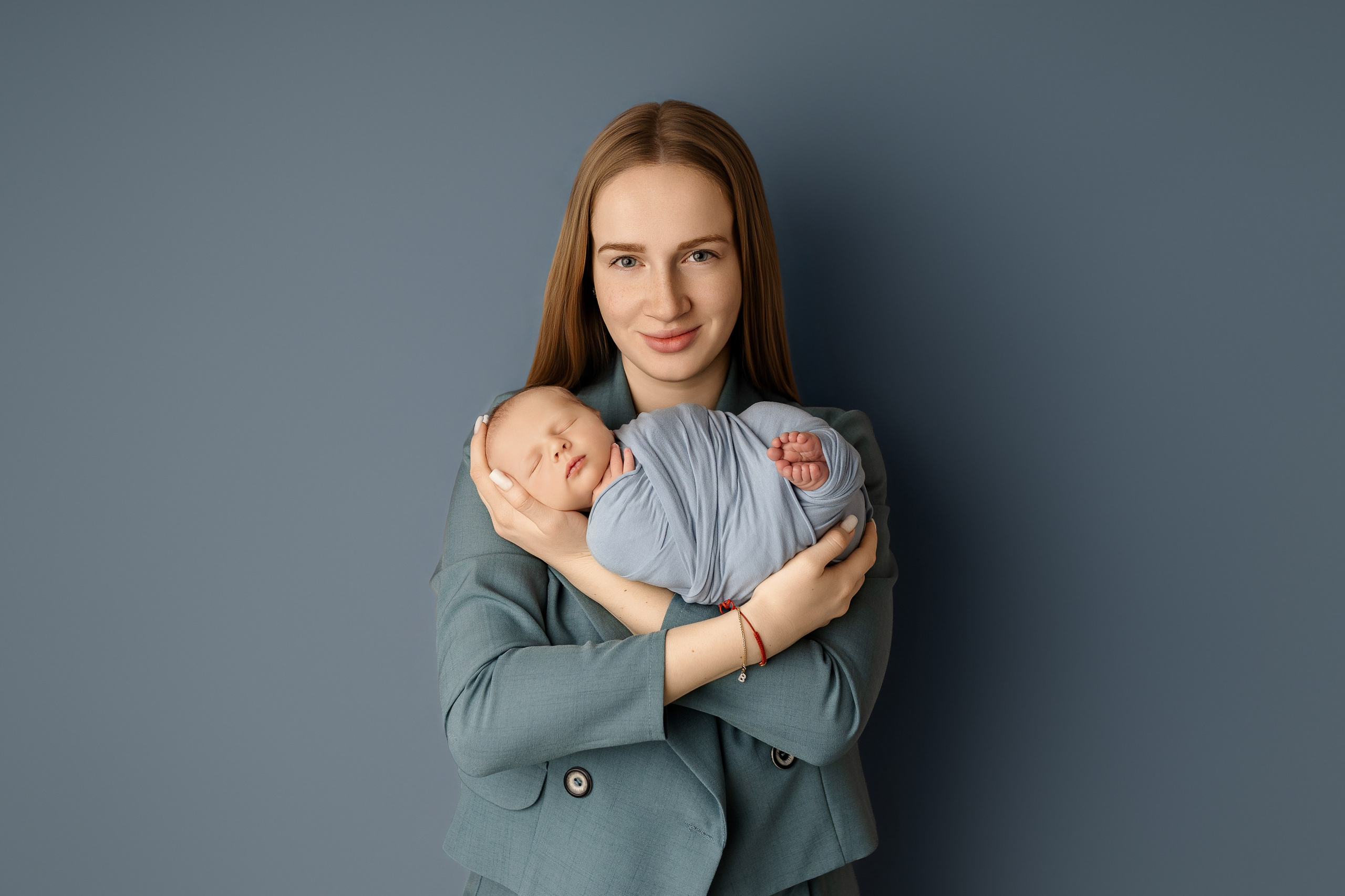 Esu Aleksandra naujagimių ir kudikių fotografė iš Vilniaus