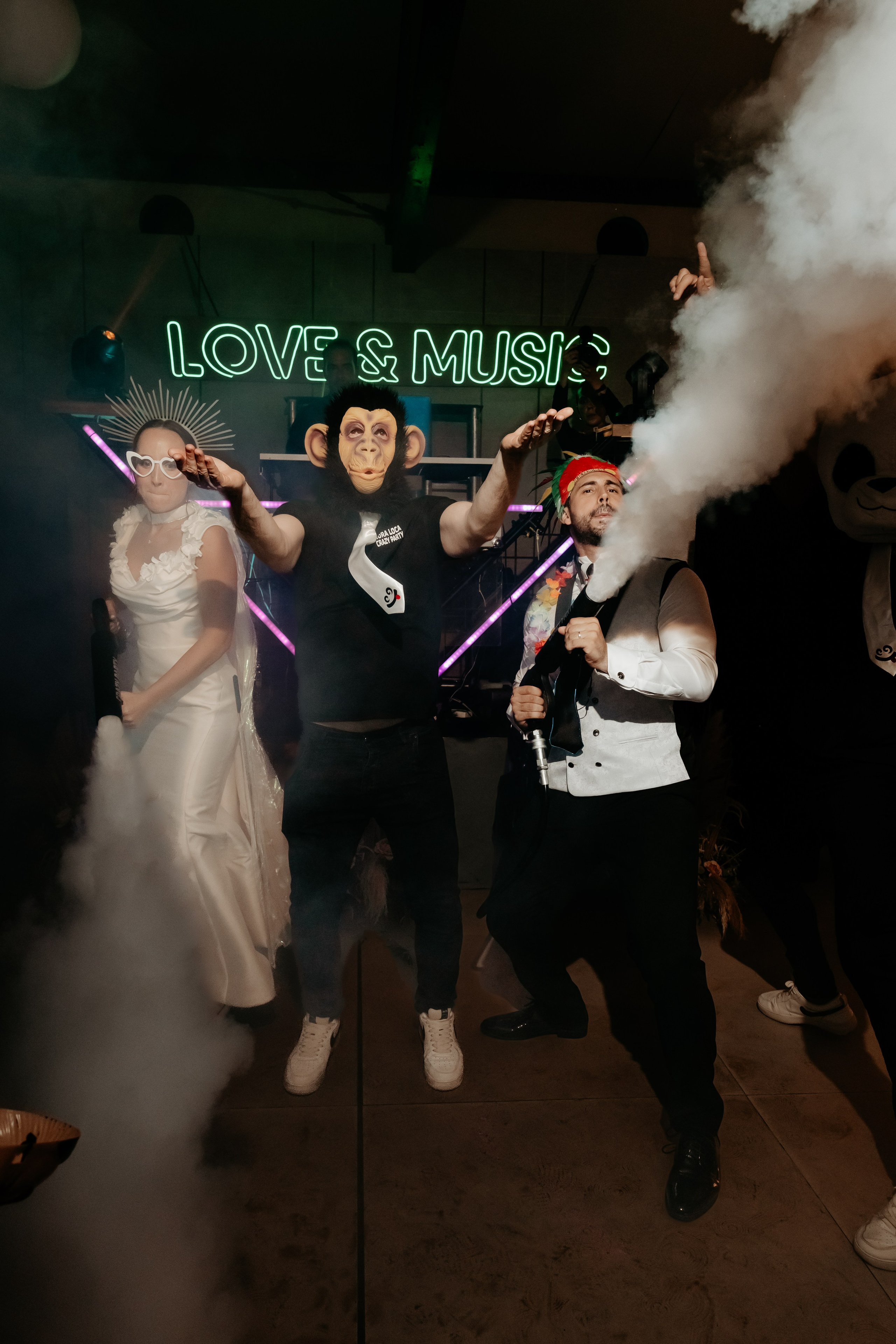 Víctor y Carmen. Ramoné Fotografía · Fotógrafo de Bodas en Alicante, Murcia y Valencia | Reportaje Natural y Documental